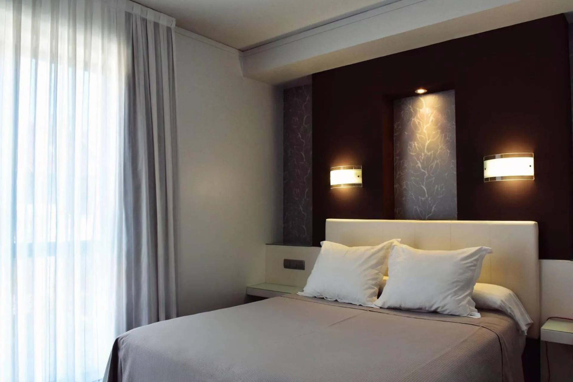 Bedroom, Bed in Hotel Alda Carril