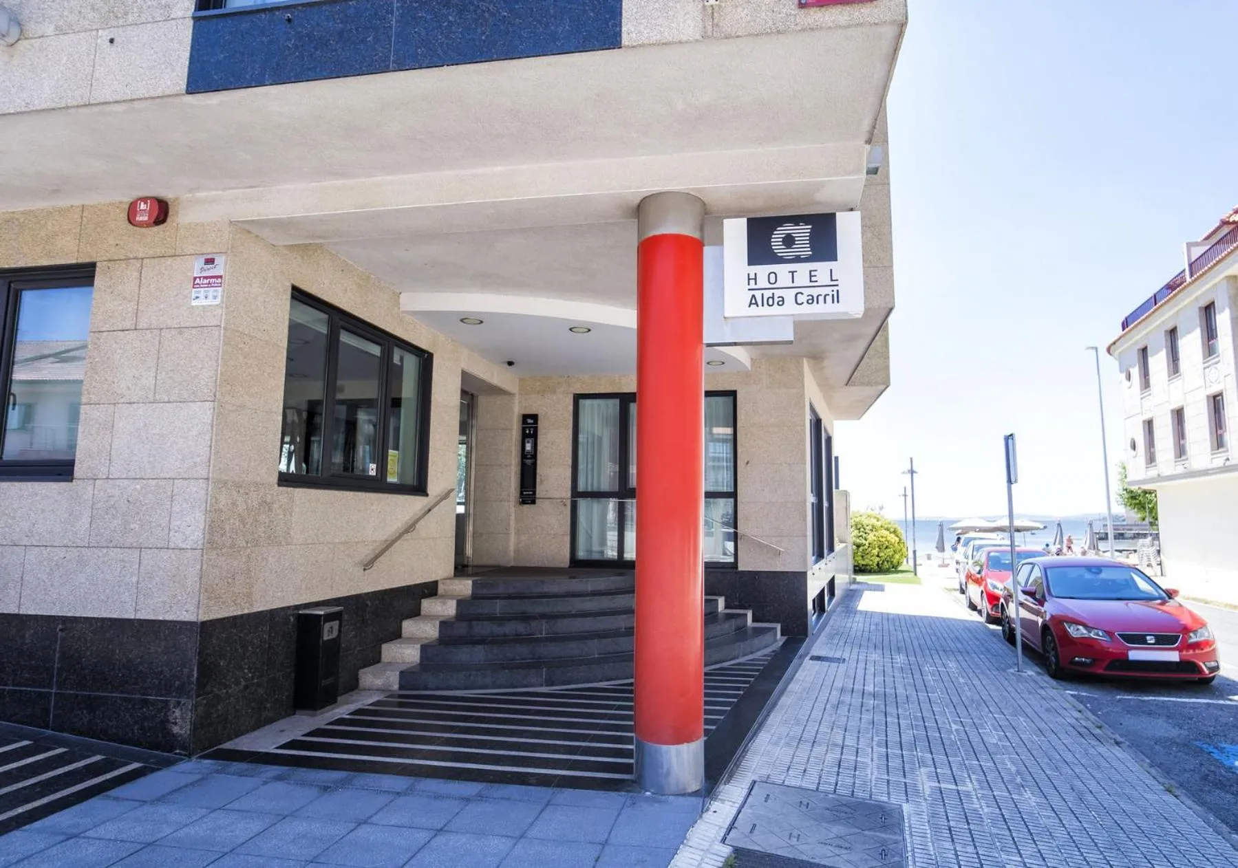 Facade/entrance in Hotel Alda Carril