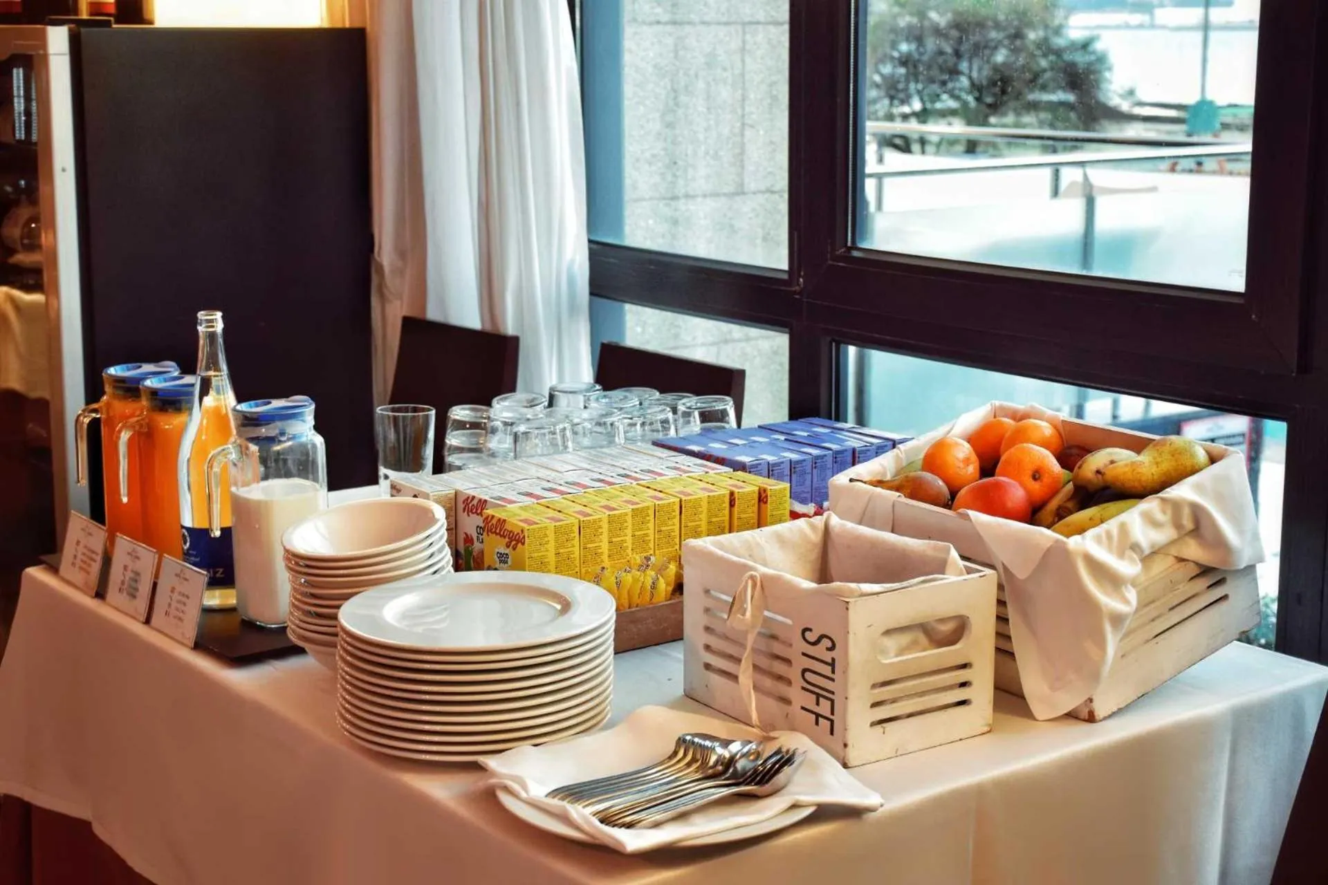 Buffet breakfast in Hotel Alda Carril