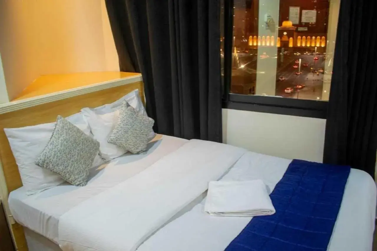 Bedroom in Sharjah Plaza Hotel Bedroom in Sharjah Plaza Hotel