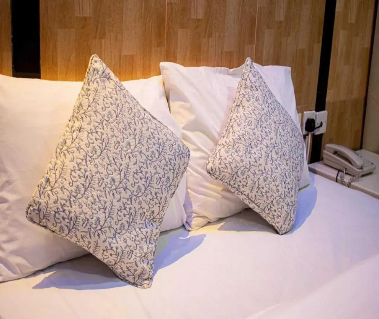 Bed in Sharjah Plaza Hotel Bed in Sharjah Plaza Hotel