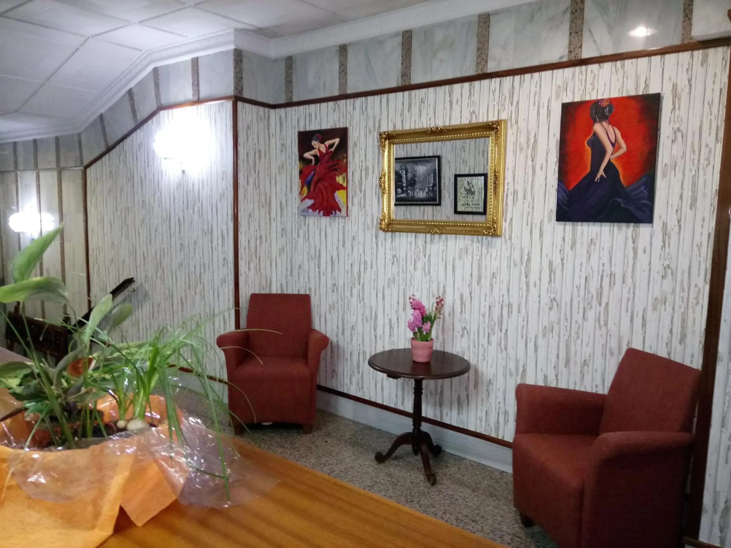 Lobby or reception in Hotel Royal