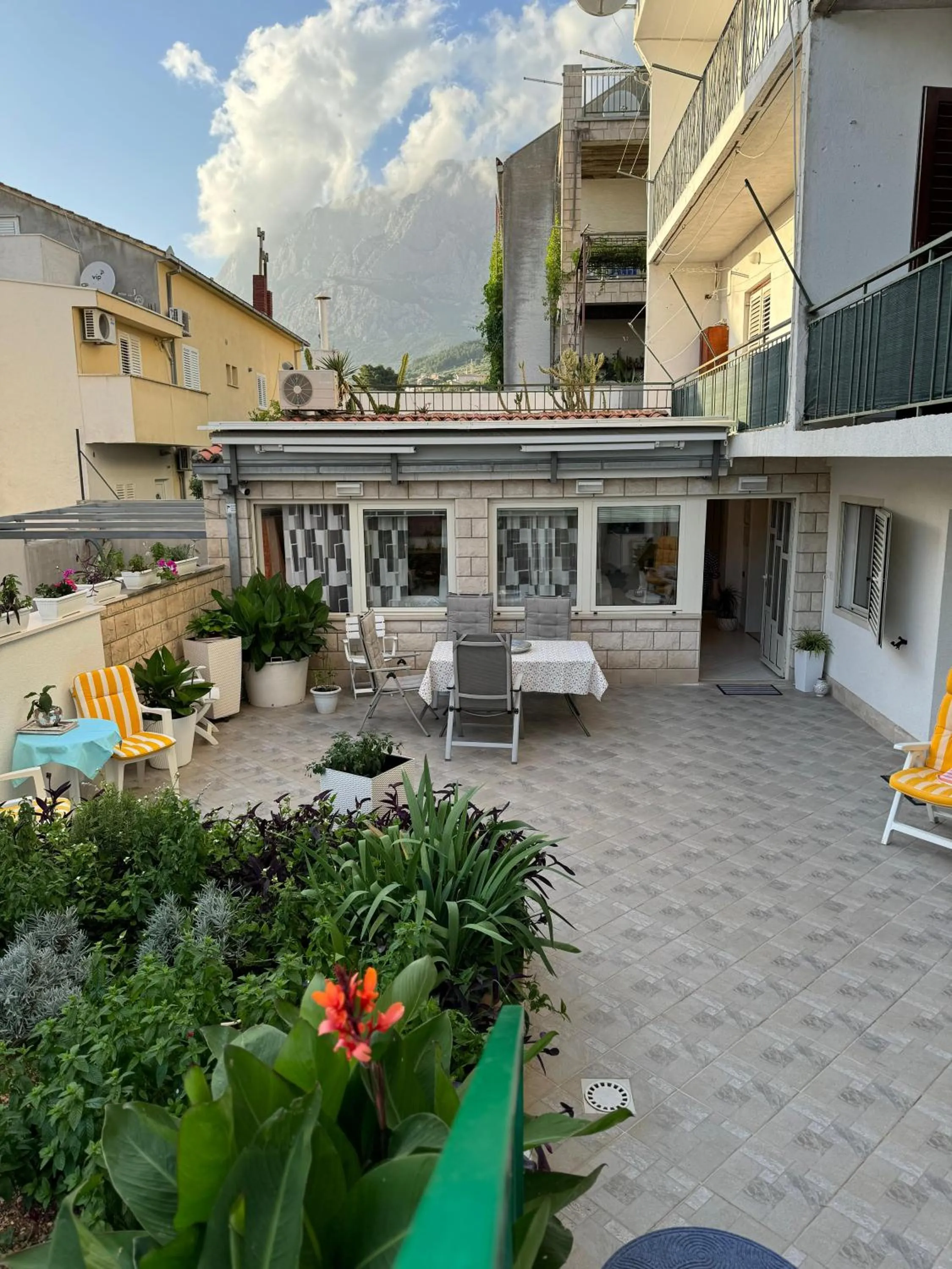 Two-Bedroom Apartment in Apartment Nika - Marija