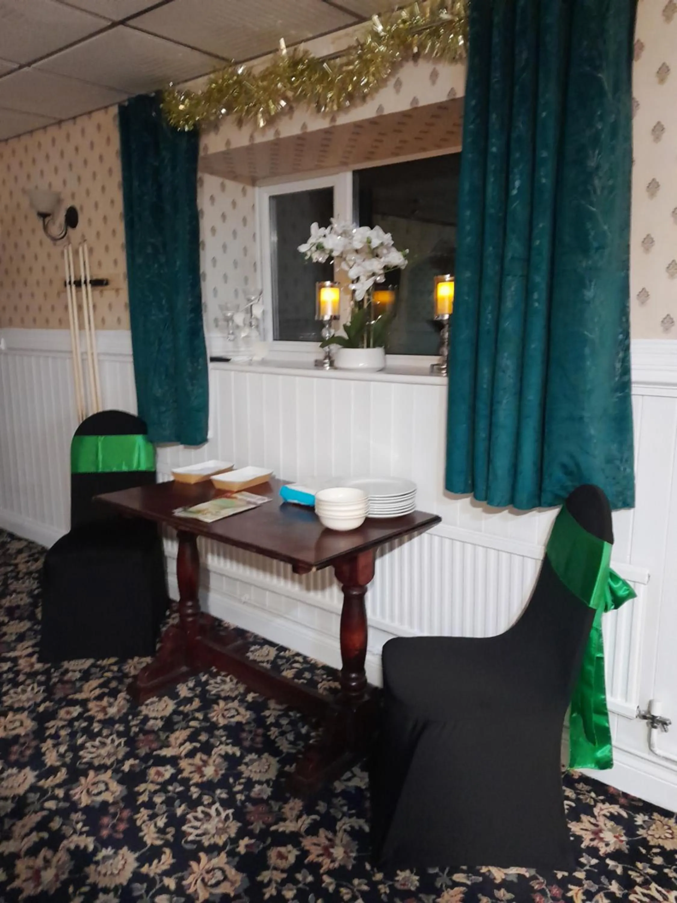 Kings Arms Guest House Ebbw Vale