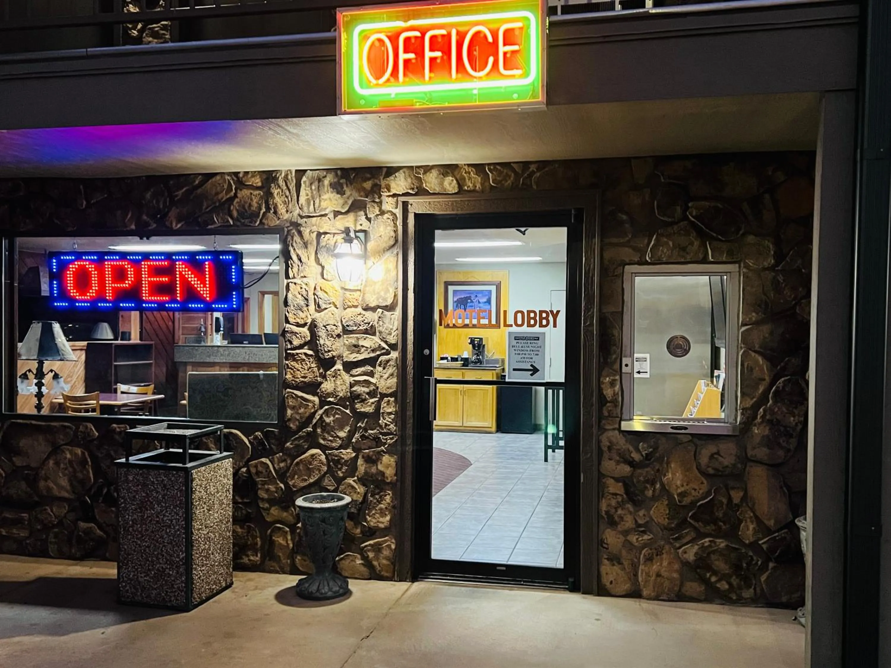 Property building in Cattle country lodge