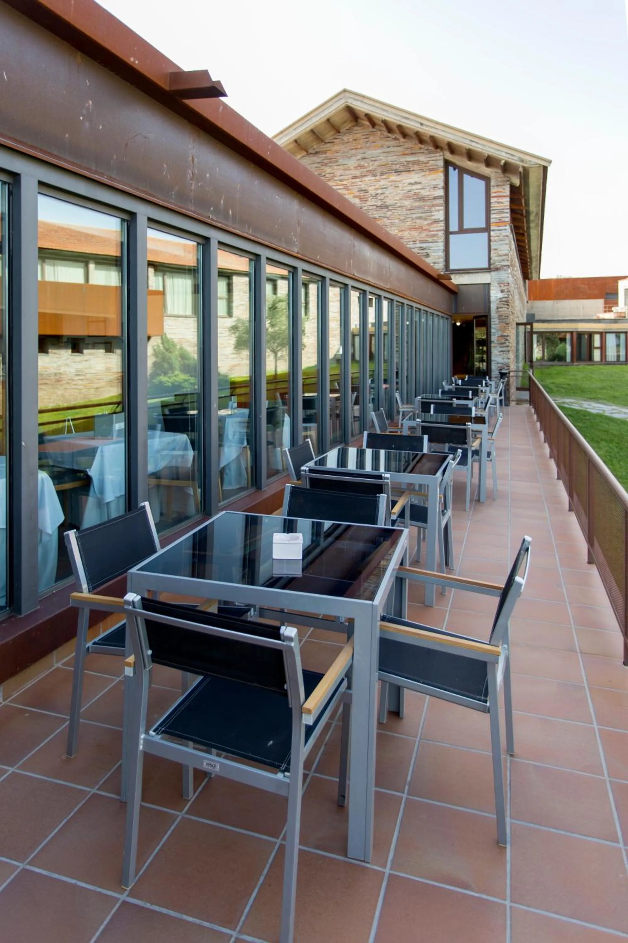 Garden in Hotel Parque de Monfragüe