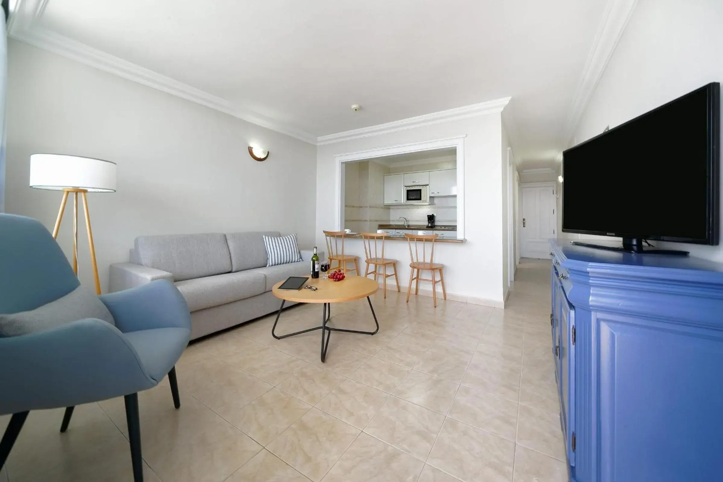 Photo of the whole room in Labranda Los Cocoteros Photo of the whole room in Labranda Los Cocoteros