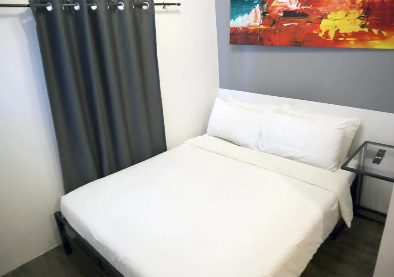 Bed in mySTAY Hotel BGC South