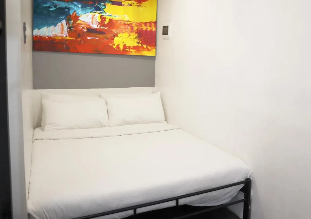 Bed in mySTAY Hotel BGC South