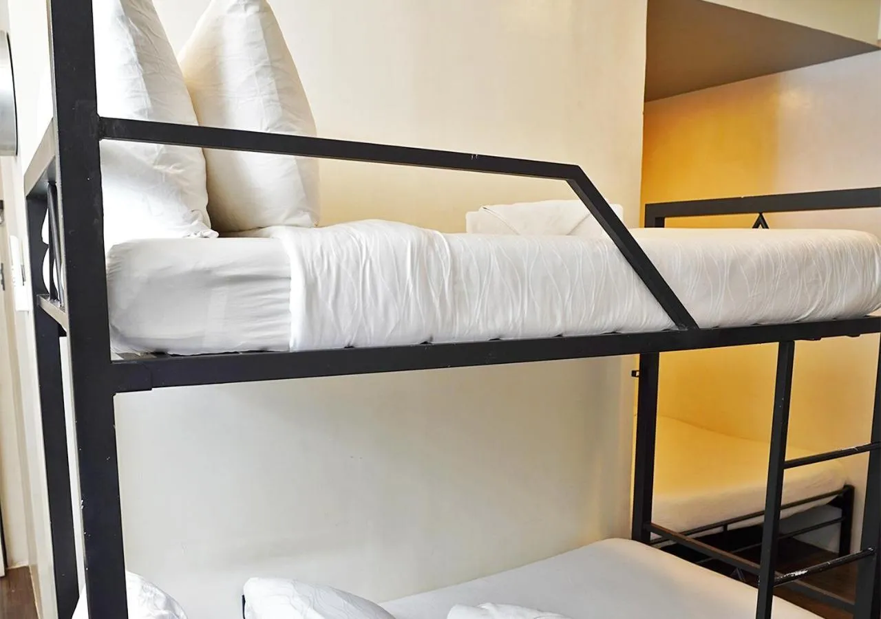 Bed in mySTAY Hotel BGC South