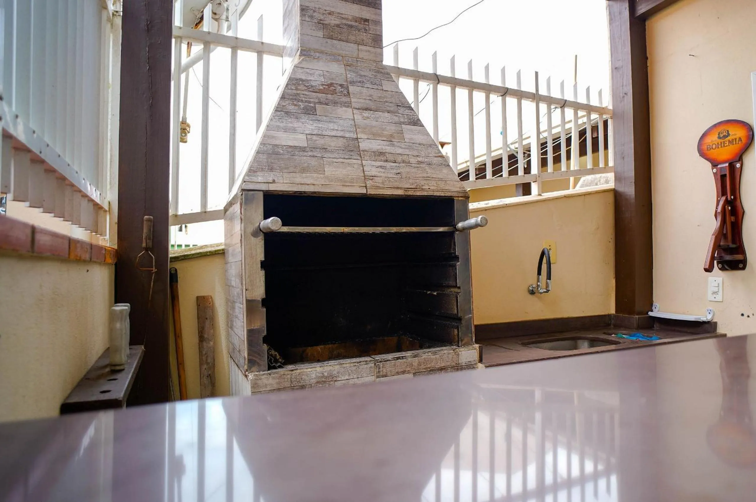 BBQ facilities in Ótima casa apenas 50metros da praia - em Balneário Piçarras