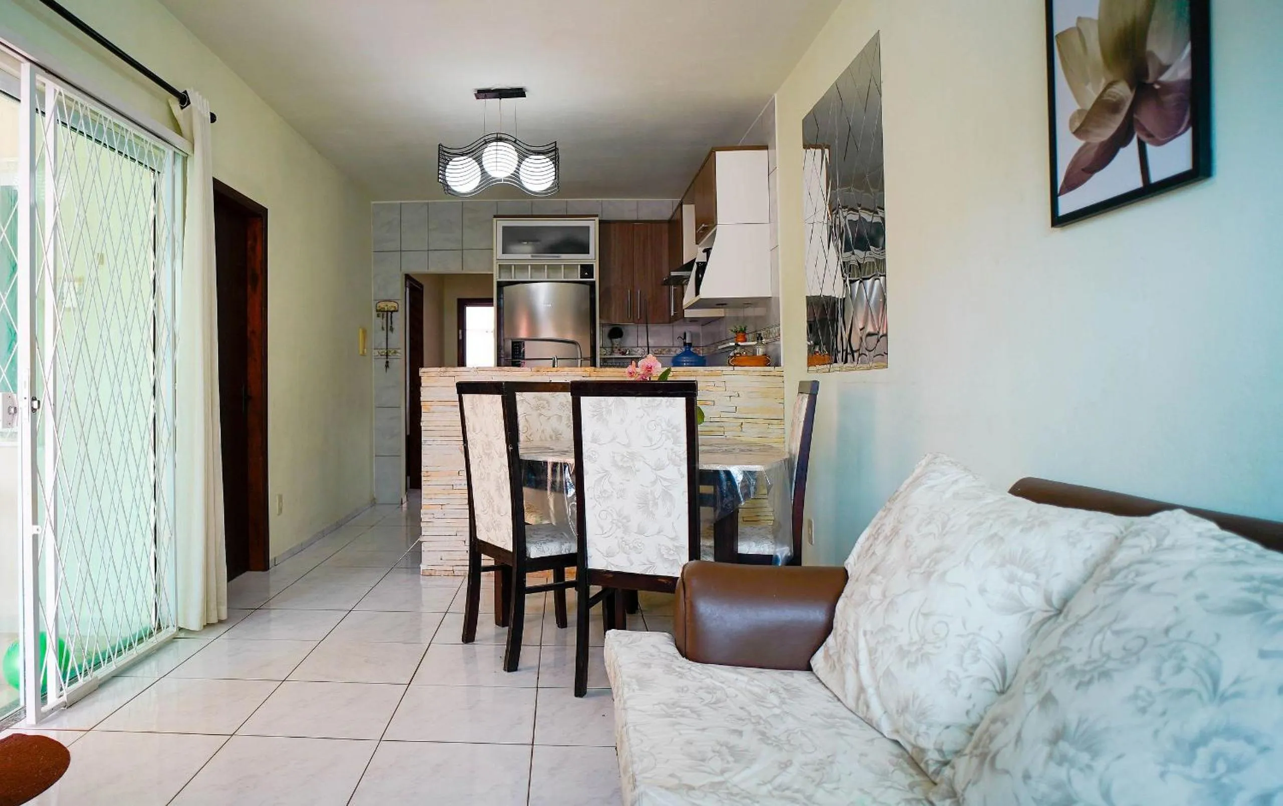 Dining area in Ótima casa apenas 50metros da praia - em Balneário Piçarras