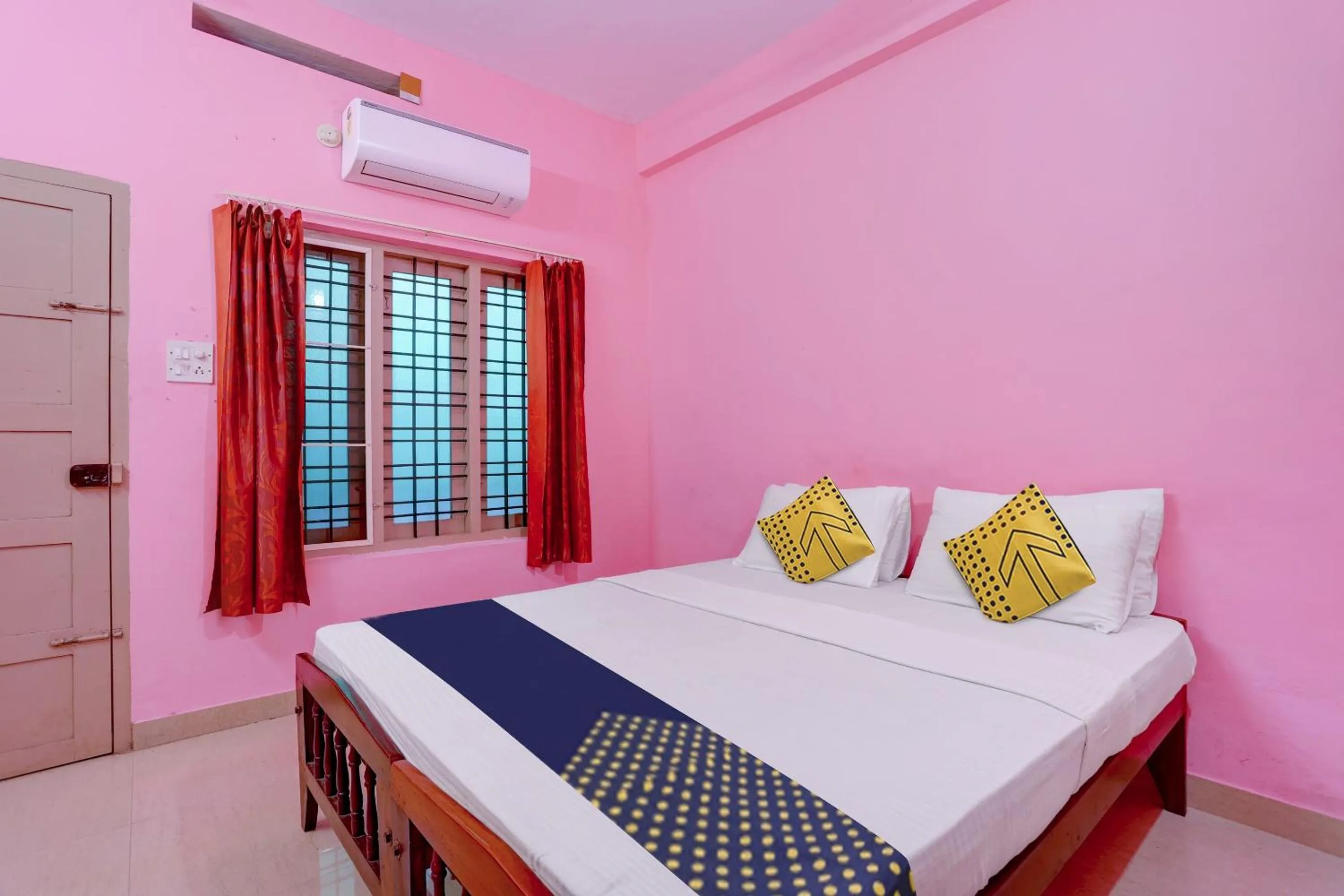 Bedroom, Bed in THE NEW VIEW HOTEL INN