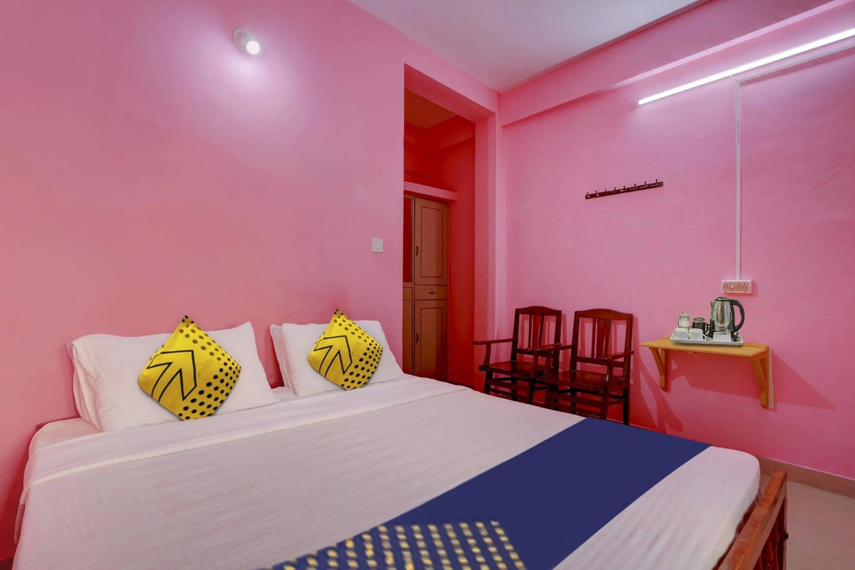 Bedroom, Bed in THE NEW VIEW HOTEL INN