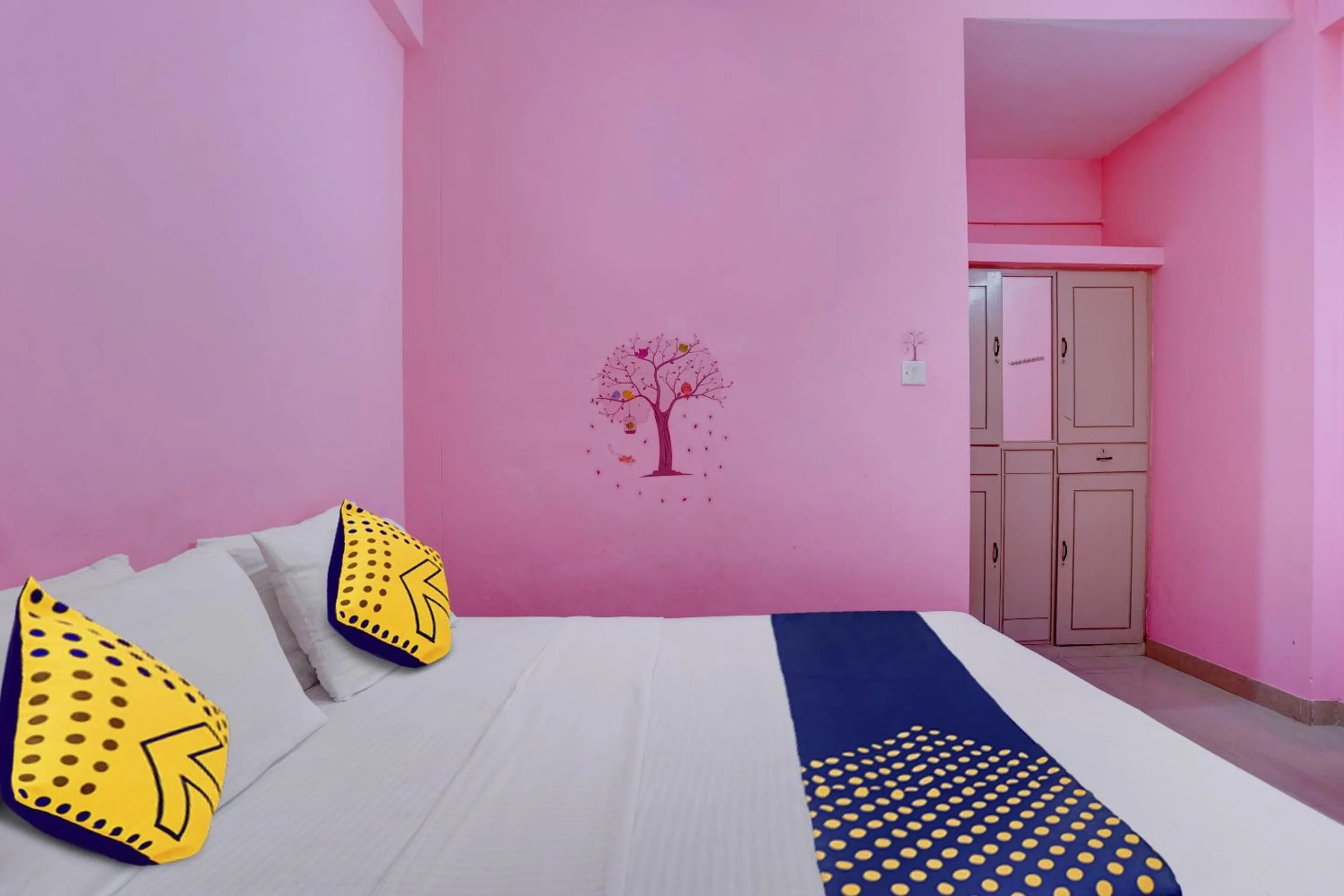 Bedroom, Bed in THE NEW VIEW HOTEL INN