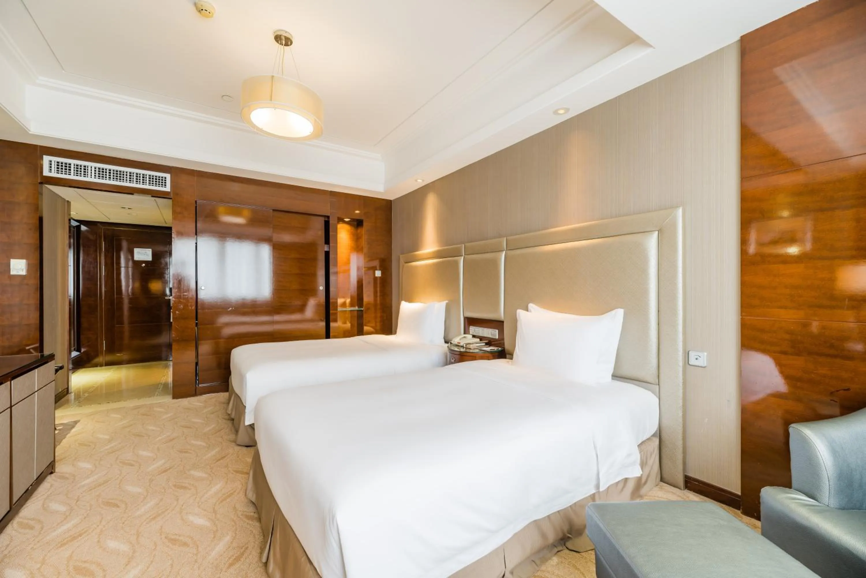 Bedroom in S&N Hotel Jiujiang