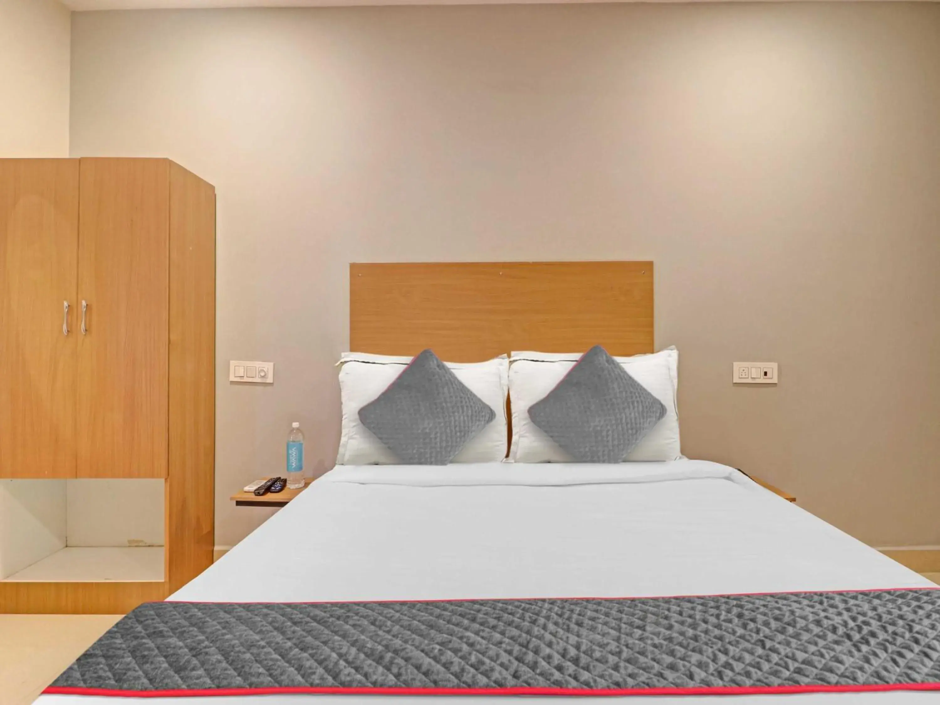 Bedroom, Bed in Townhouse White Ridge KPHB OPP JNTU Bedroom, Bed in Townhouse White Ridge KPHB OPP JNTU