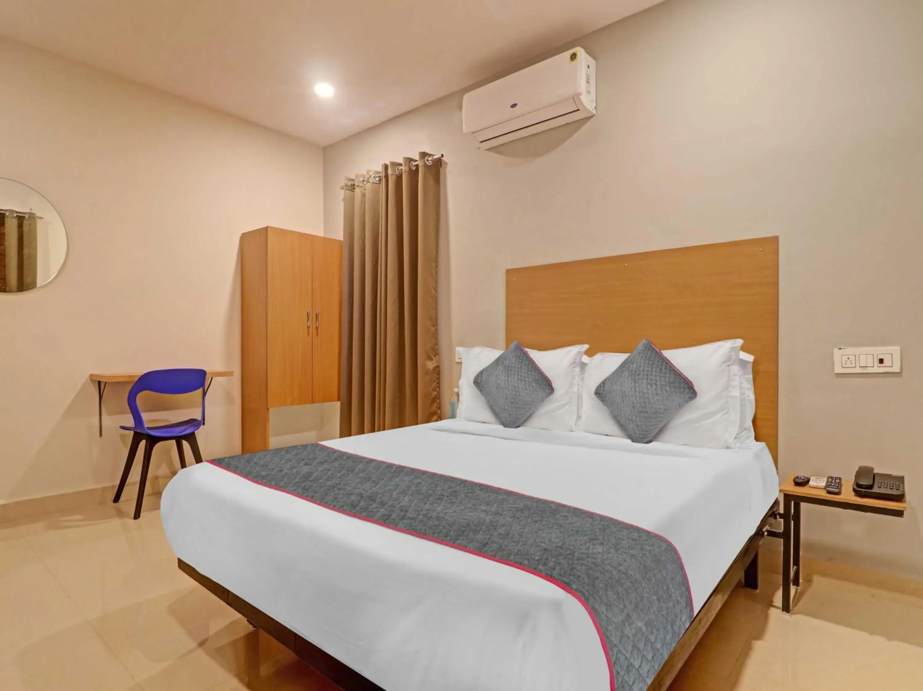 Bedroom, Bed in Townhouse White Ridge KPHB OPP JNTU Bedroom, Bed in Townhouse White Ridge KPHB OPP JNTU