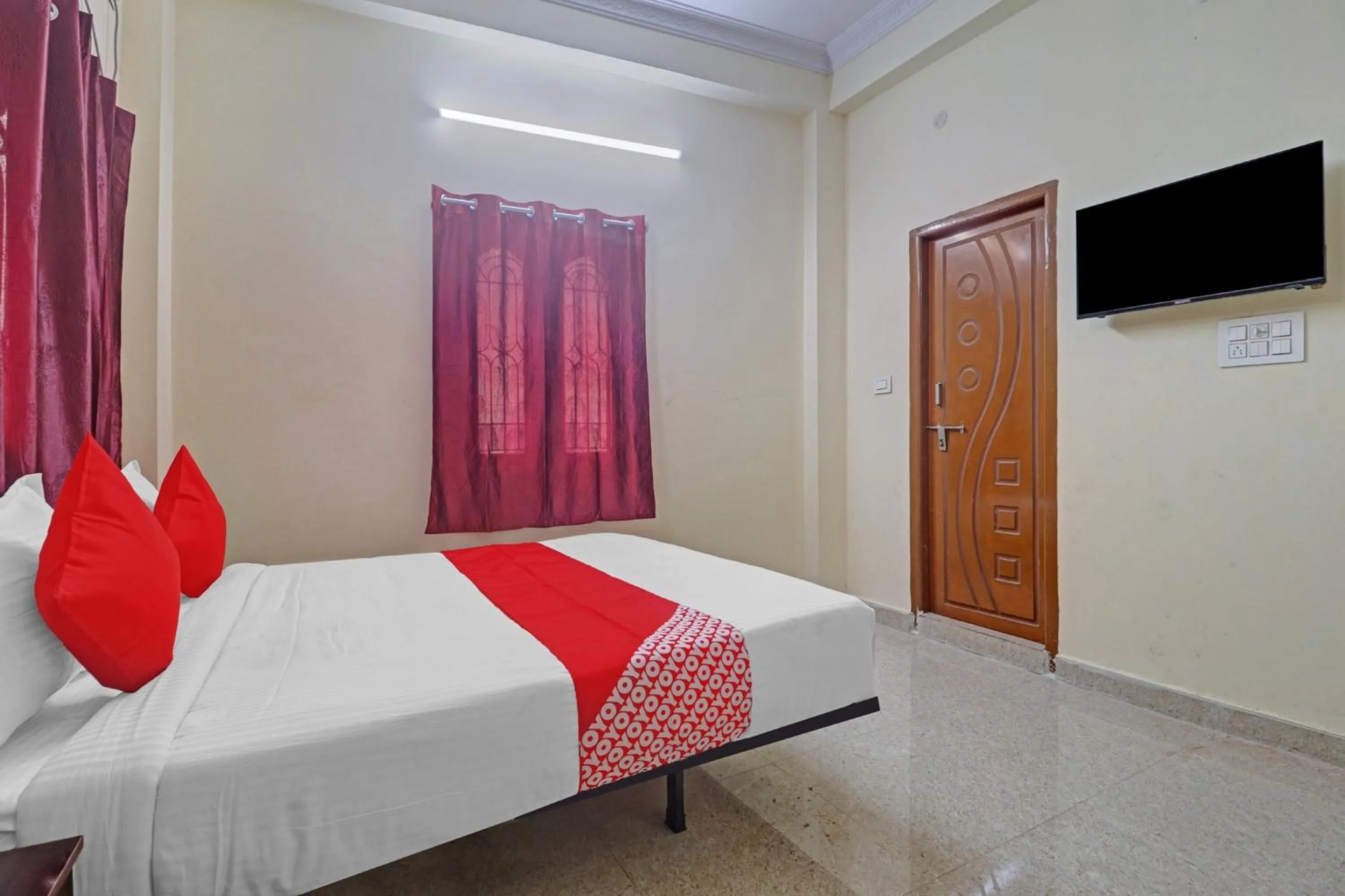 Bedroom, Bed in Hotel O RBS Square Langer Houz