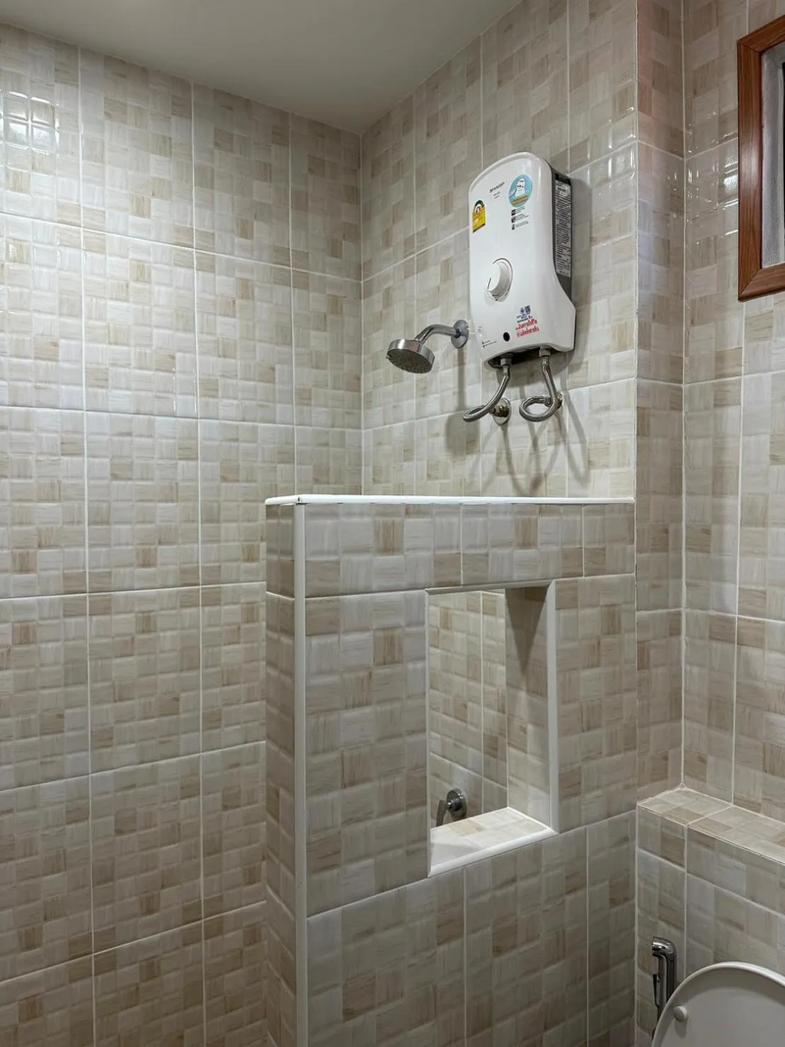 Shower in CottagePine Rayong Resort&Cafe