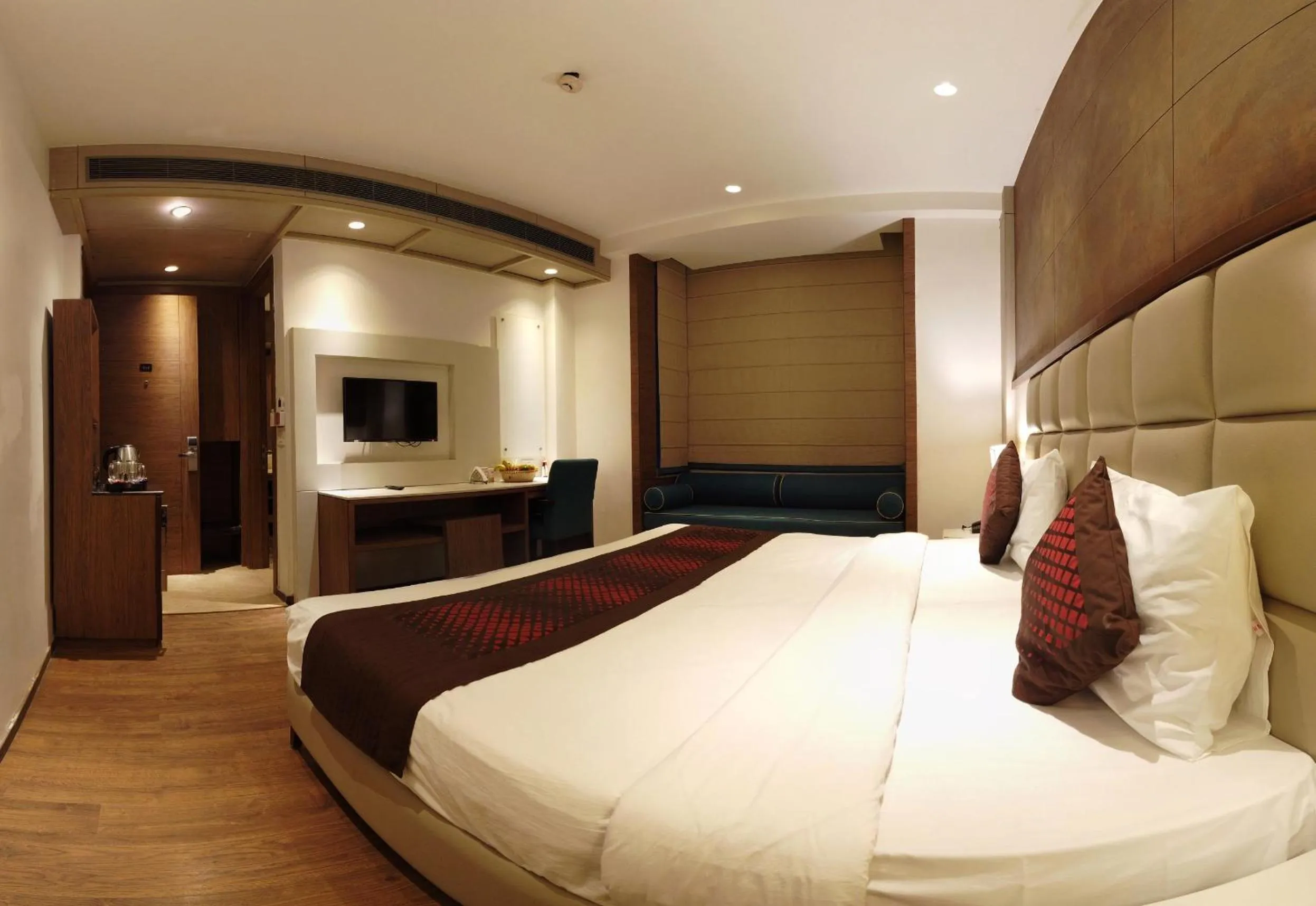 Bed in Lemonwood Suites by F9 Hotels - Trivoli Garden Chhatarpur