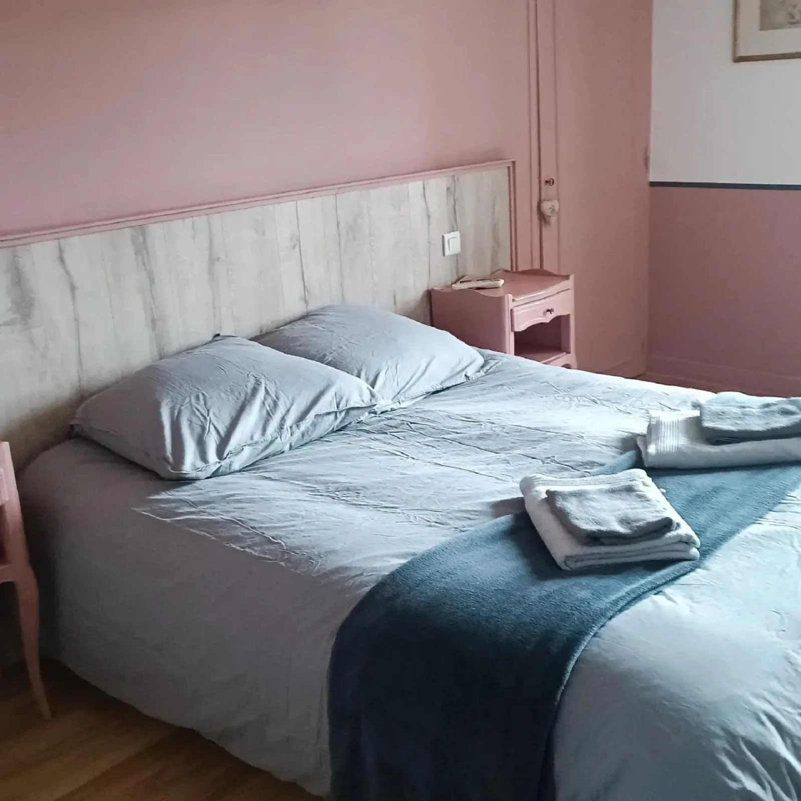 Bedroom, Bed in Relais de la tour