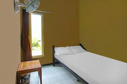 OYO 92308 Kos Duduk