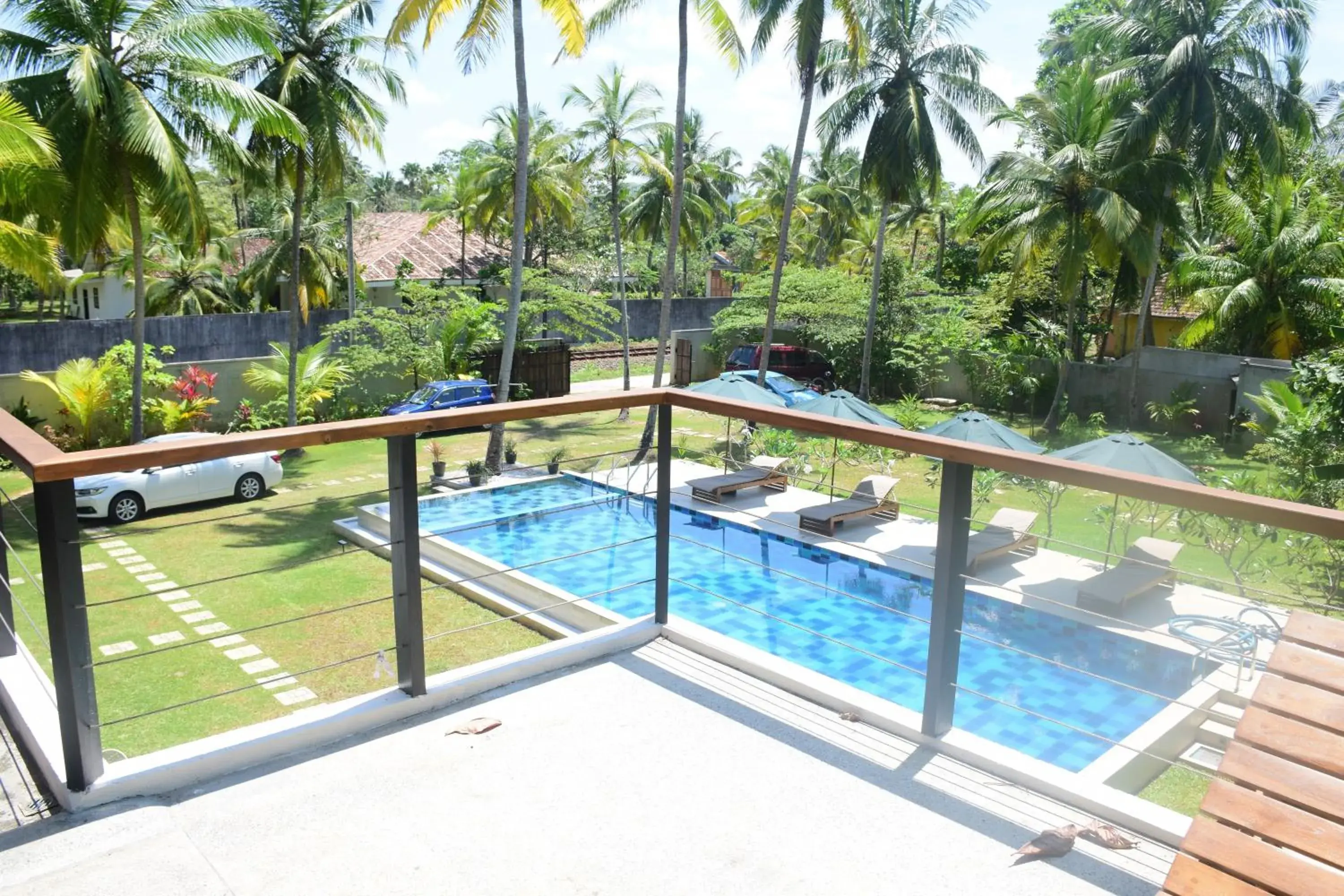Swimming pool in Mango Tree Villa Bentota Swimming pool in Mango Tree Villa Bentota