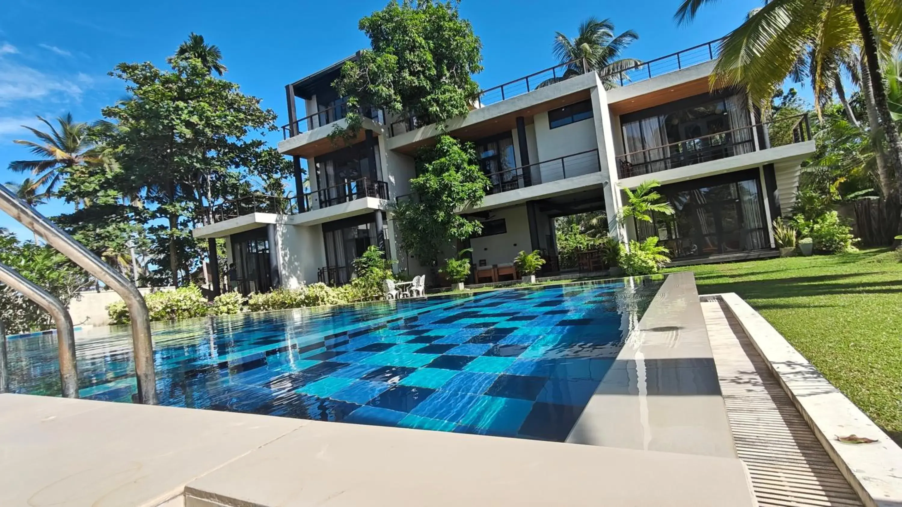 Property building in Mango Tree Villa Bentota Property building in Mango Tree Villa Bentota