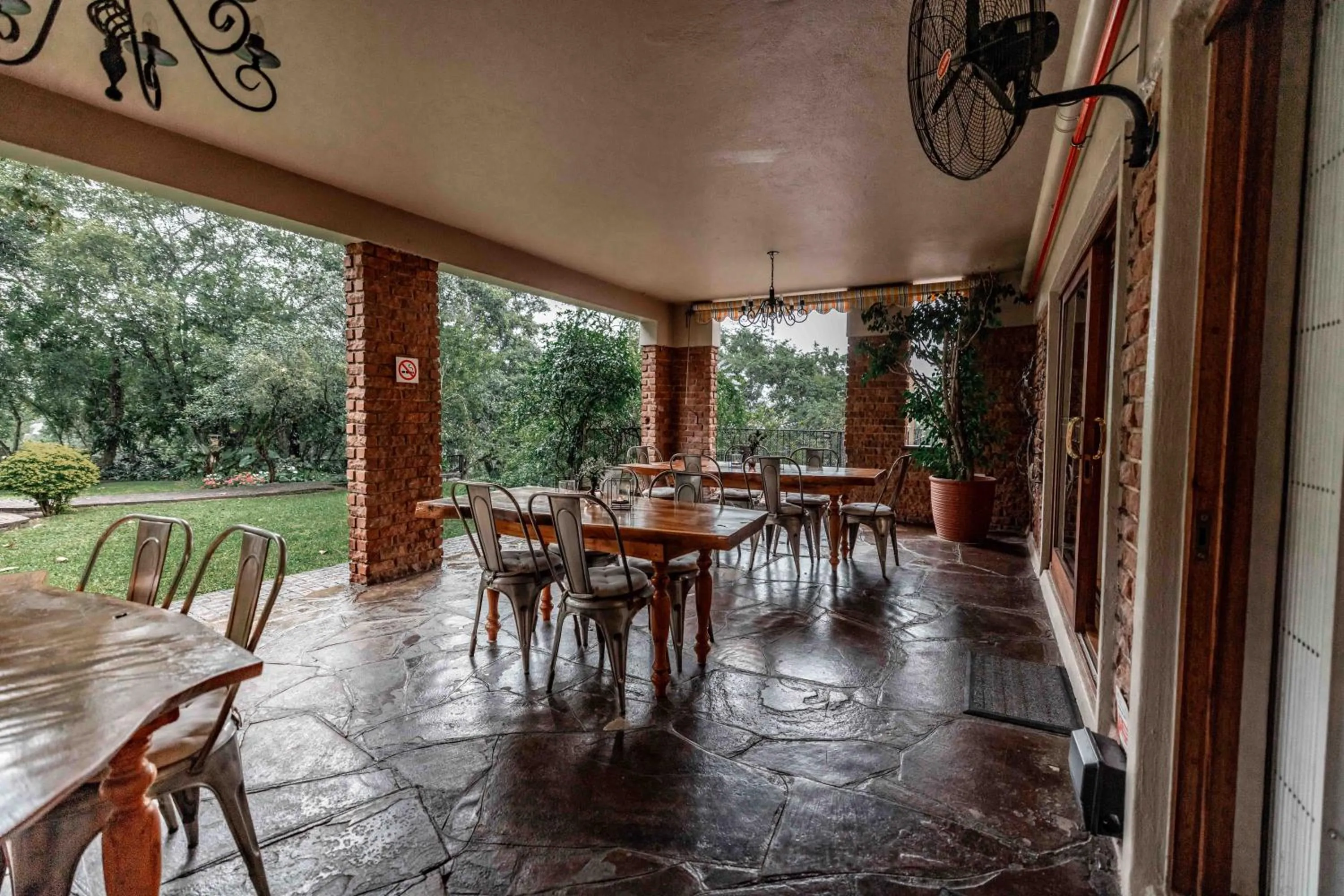 Patio in The Green Lizard Guesthouse