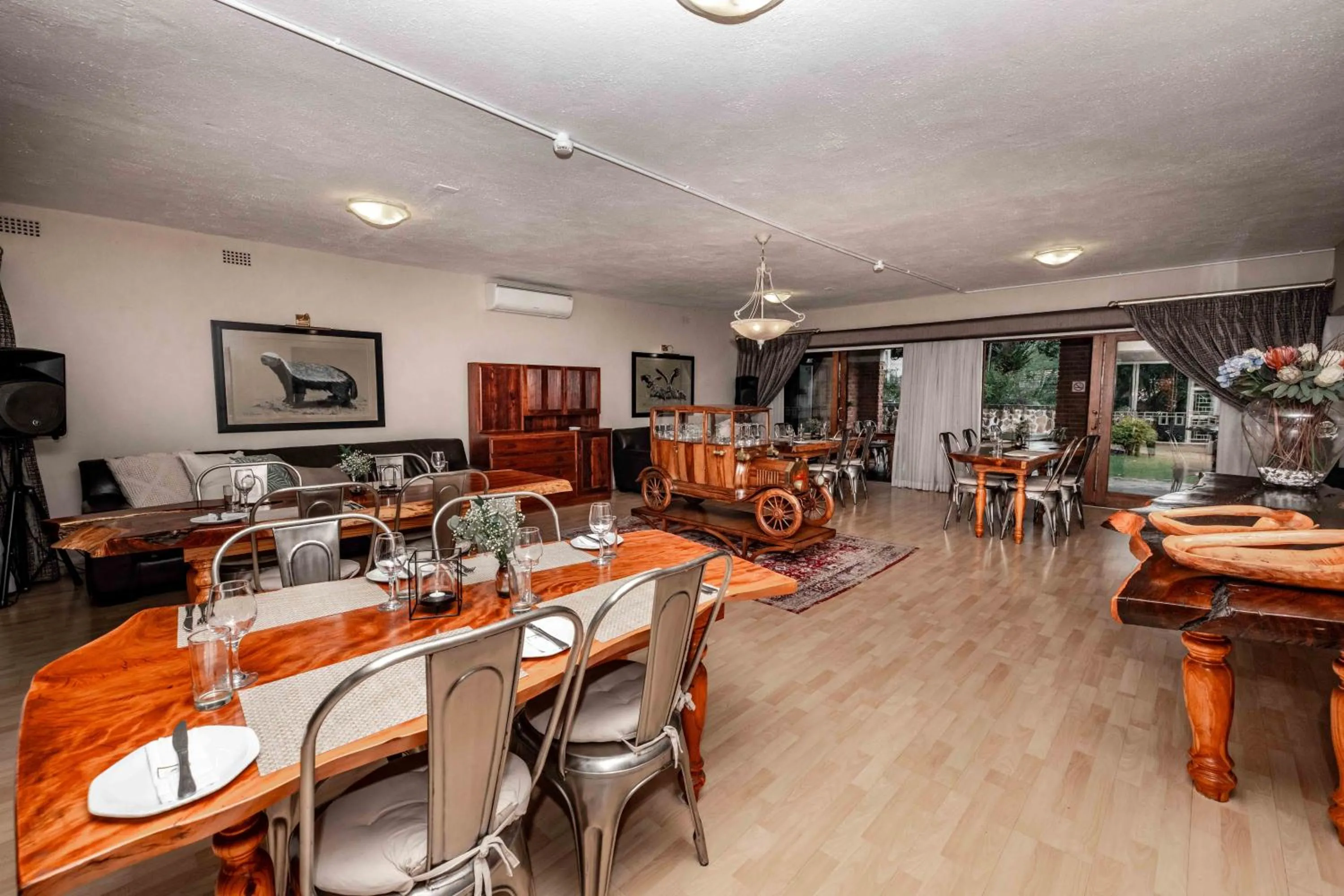 Restaurant/places to eat in The Green Lizard Guesthouse
