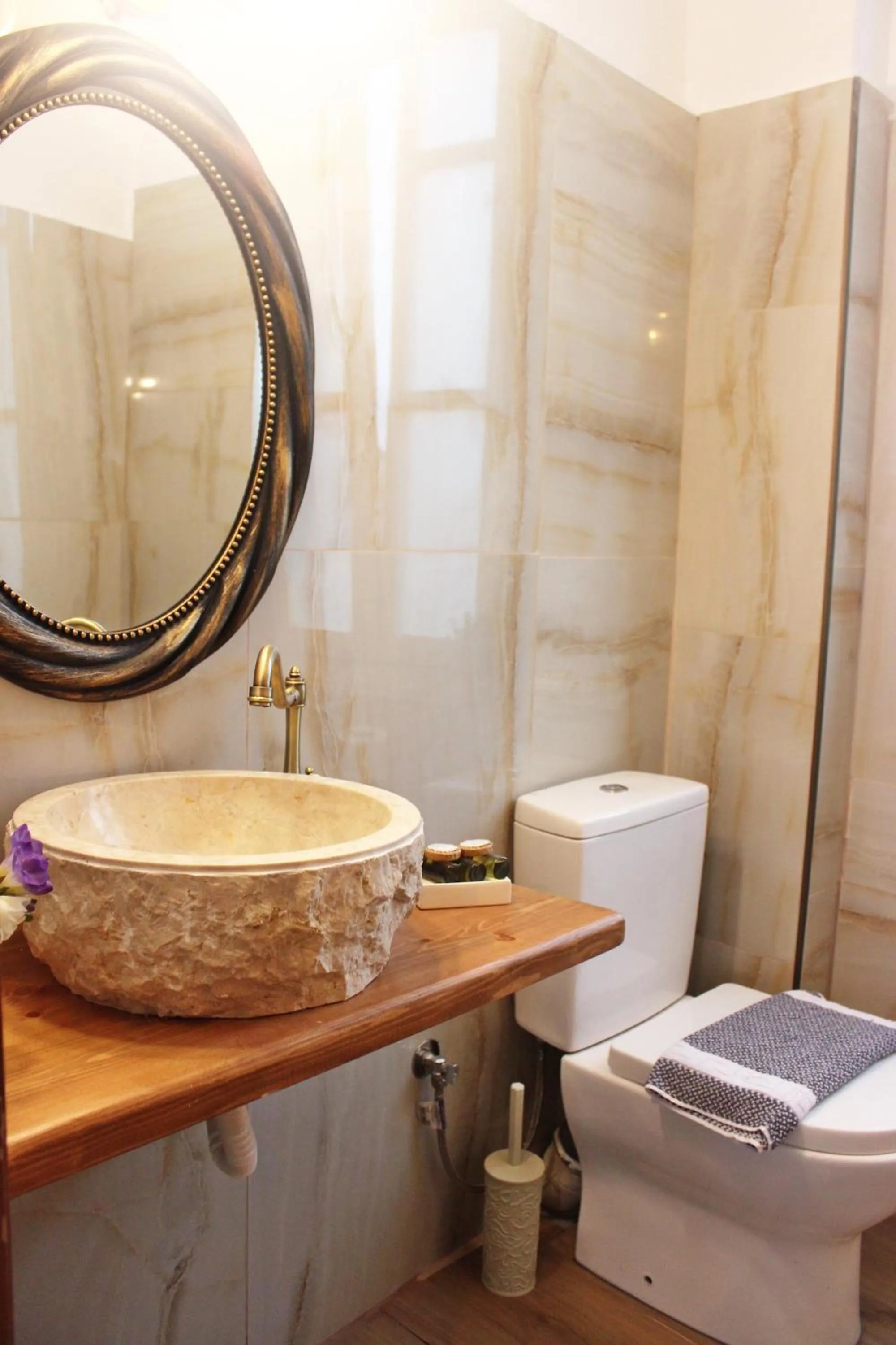 Bathroom in Bozzali Deluxe Hotel