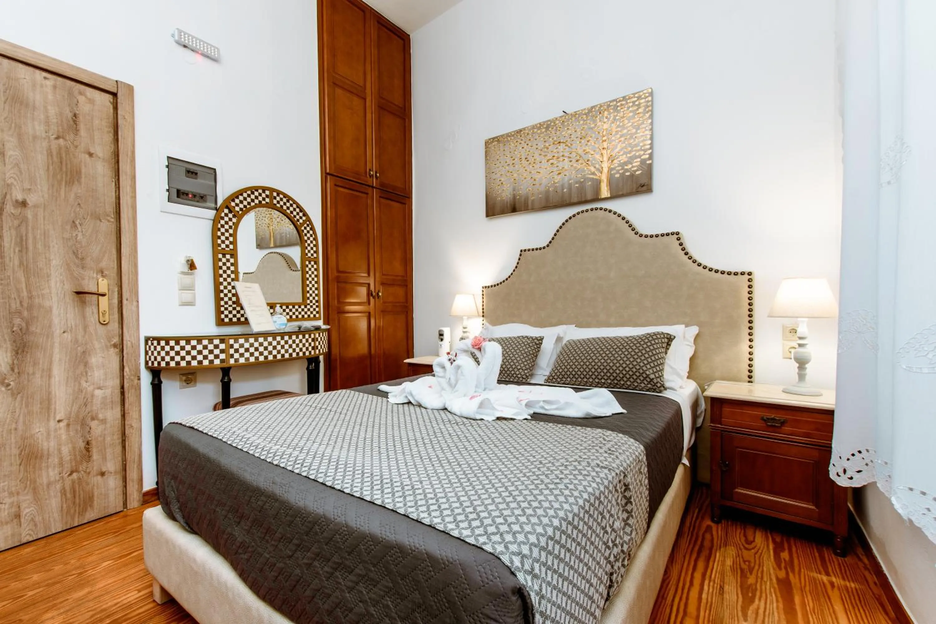 Bed in Bozzali Deluxe Hotel