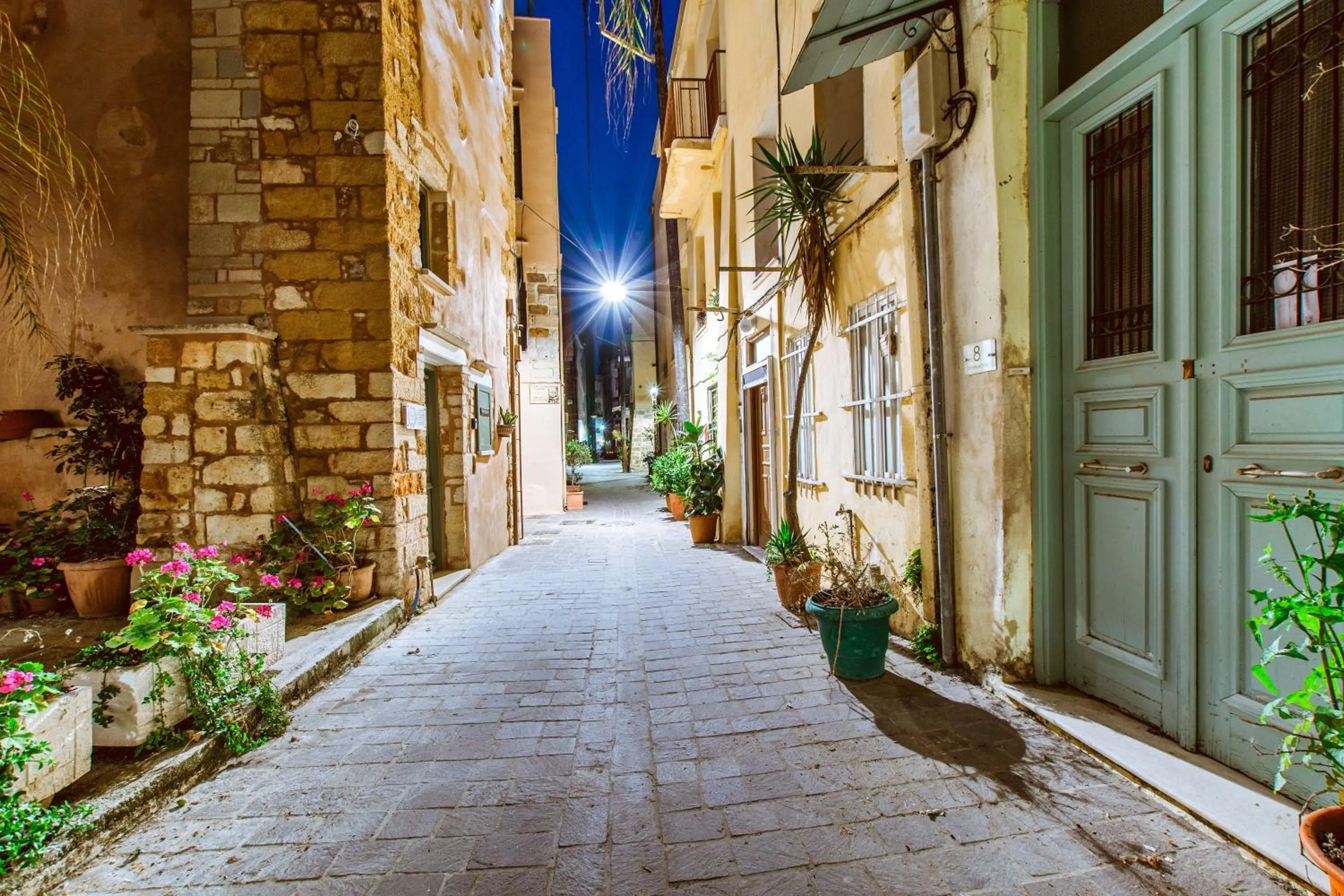 Neighbourhood in Bozzali Deluxe Hotel