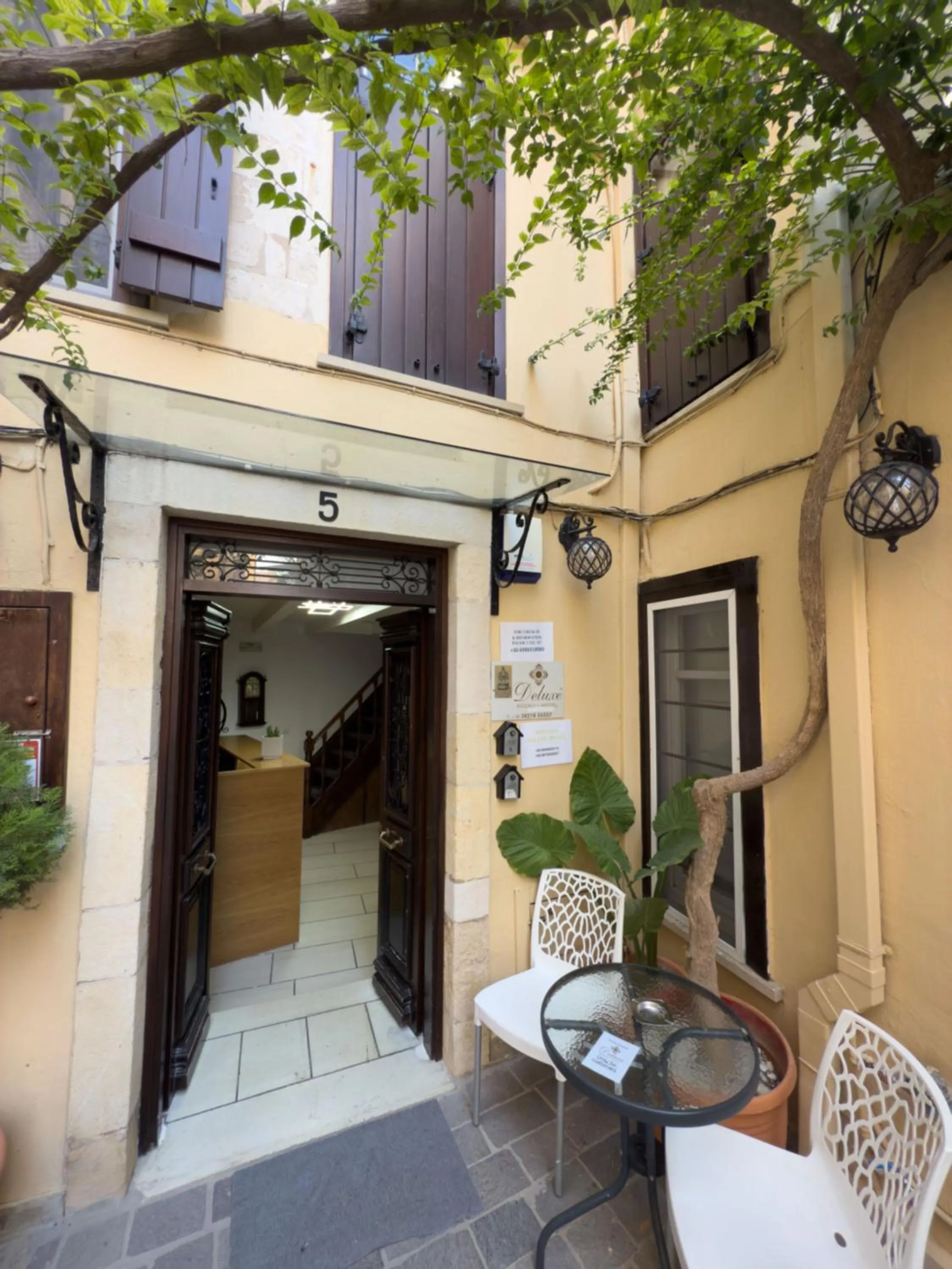 Property building in Bozzali Deluxe Hotel