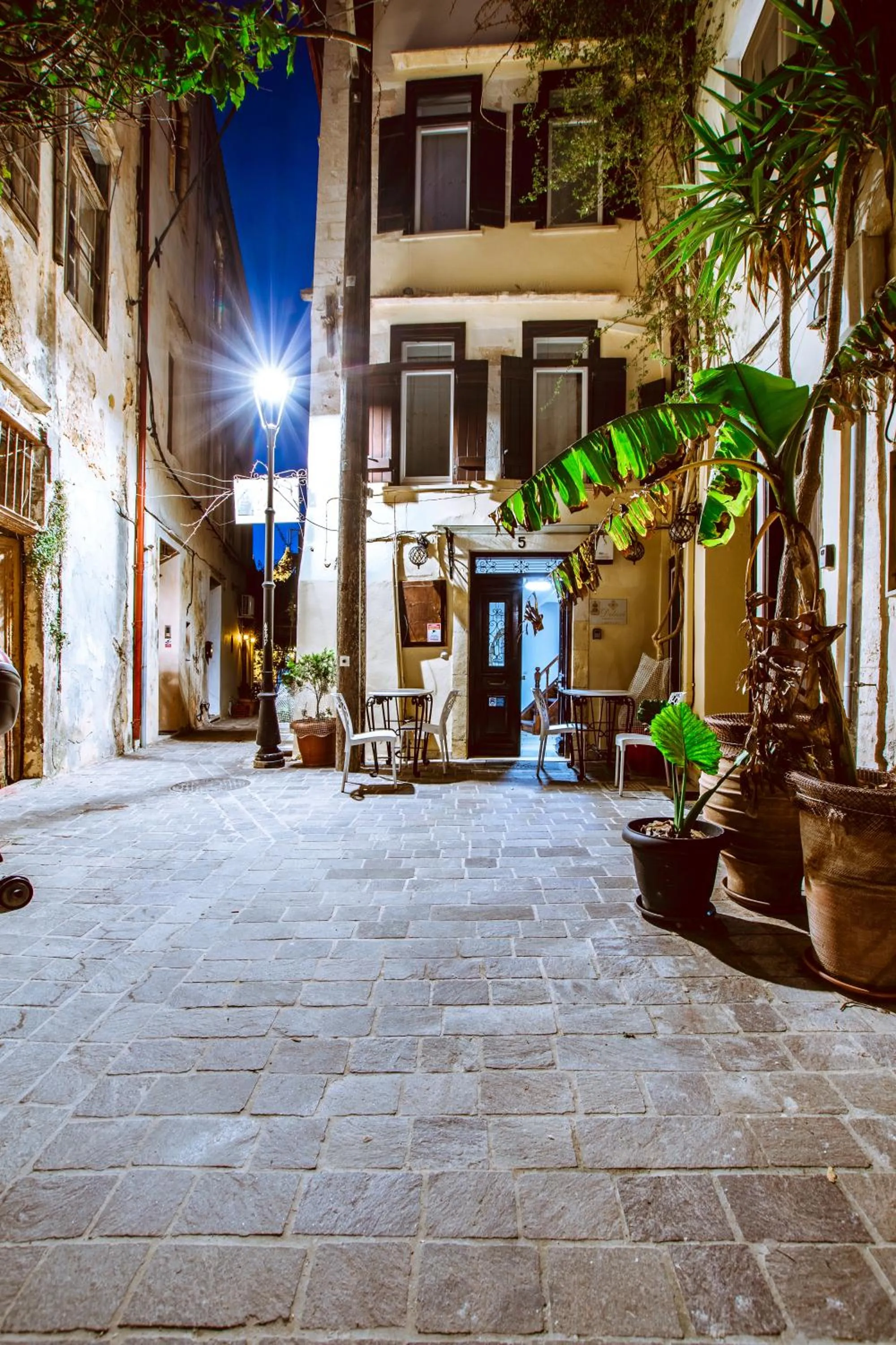 Property building in Bozzali Deluxe Hotel