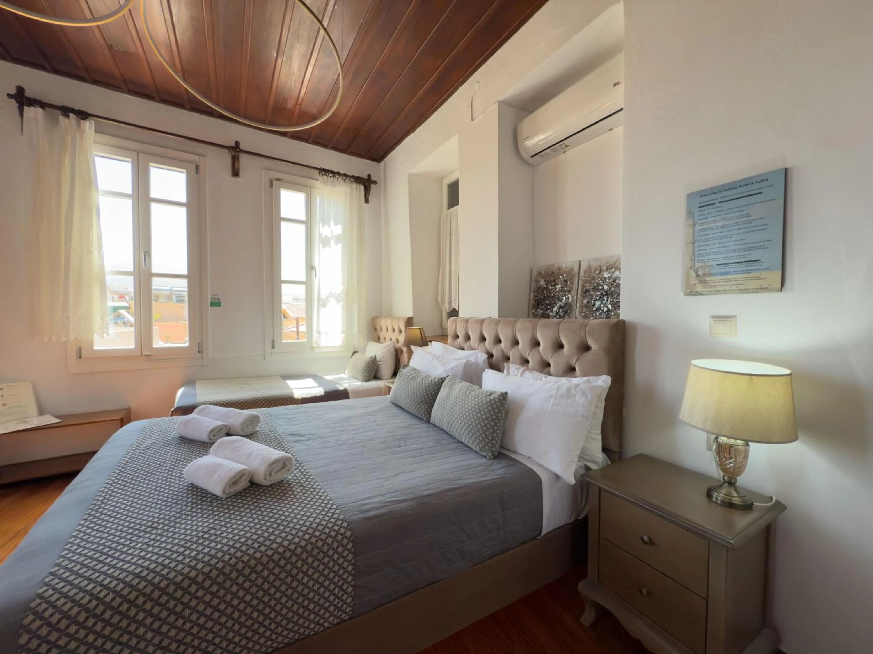 Photo of the whole room, Bed in Bozzali Deluxe Hotel