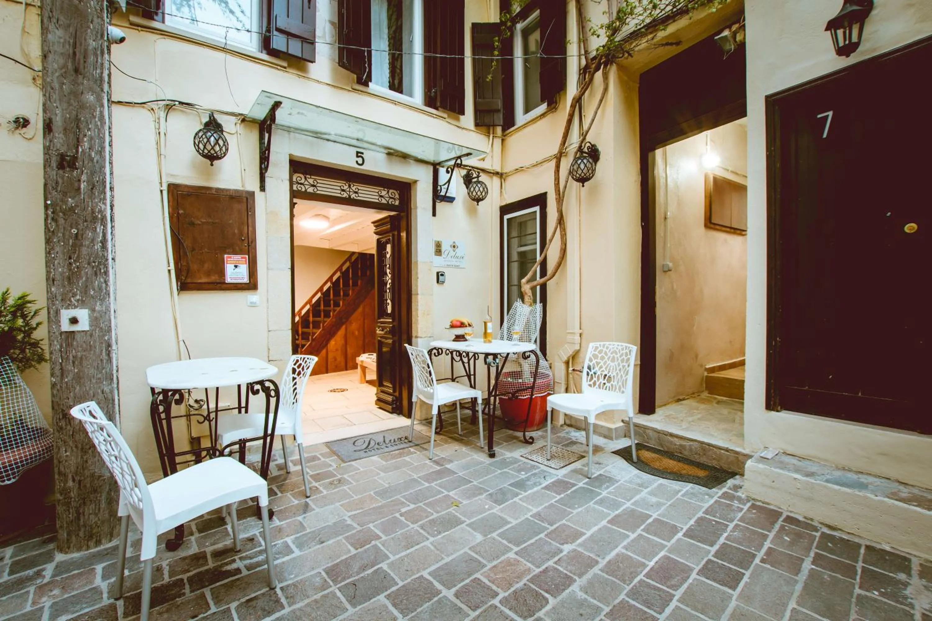 Facade/entrance in Bozzali Deluxe Hotel