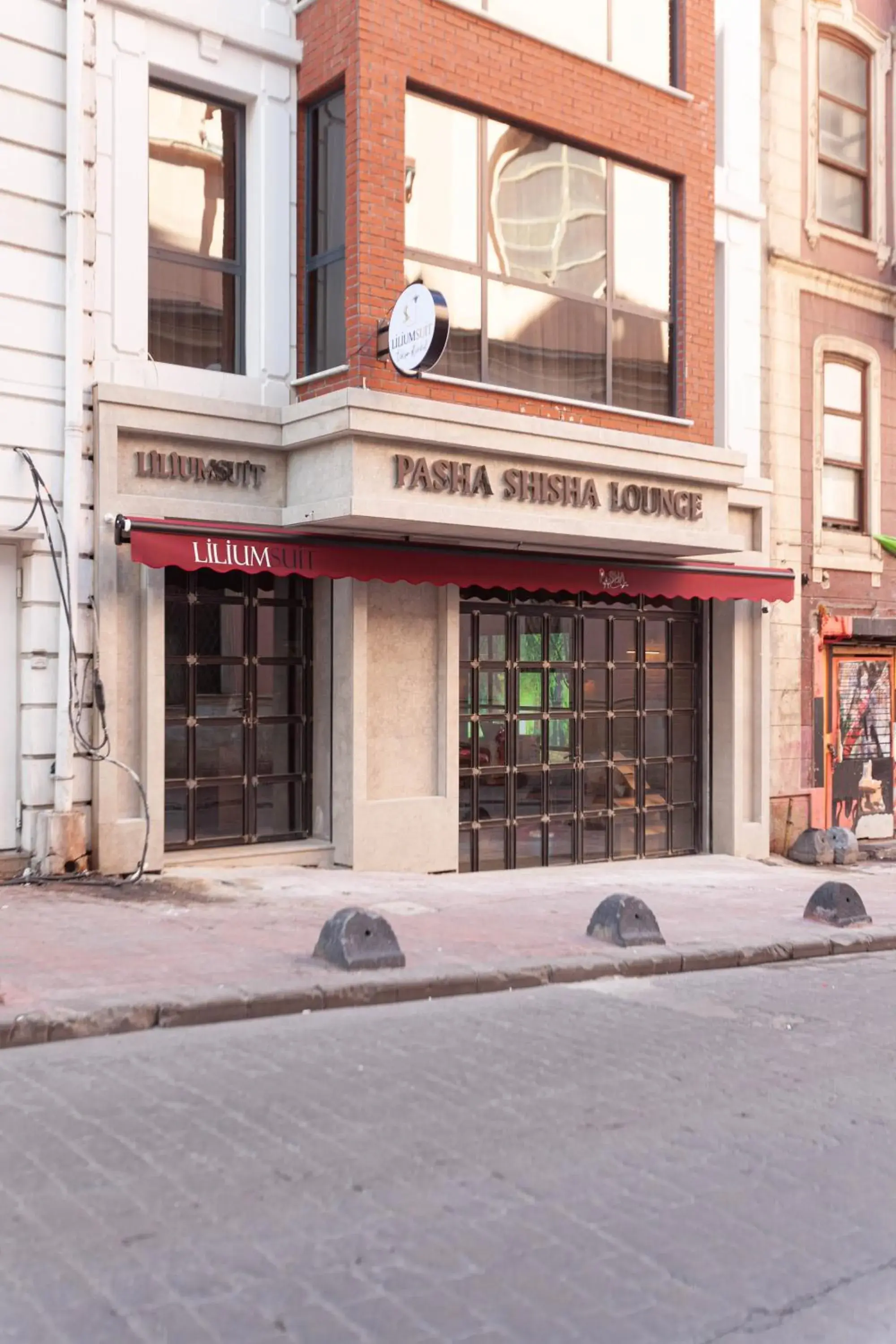 Property building in Lilium Luxury Suites Property building in Lilium Luxury Suites