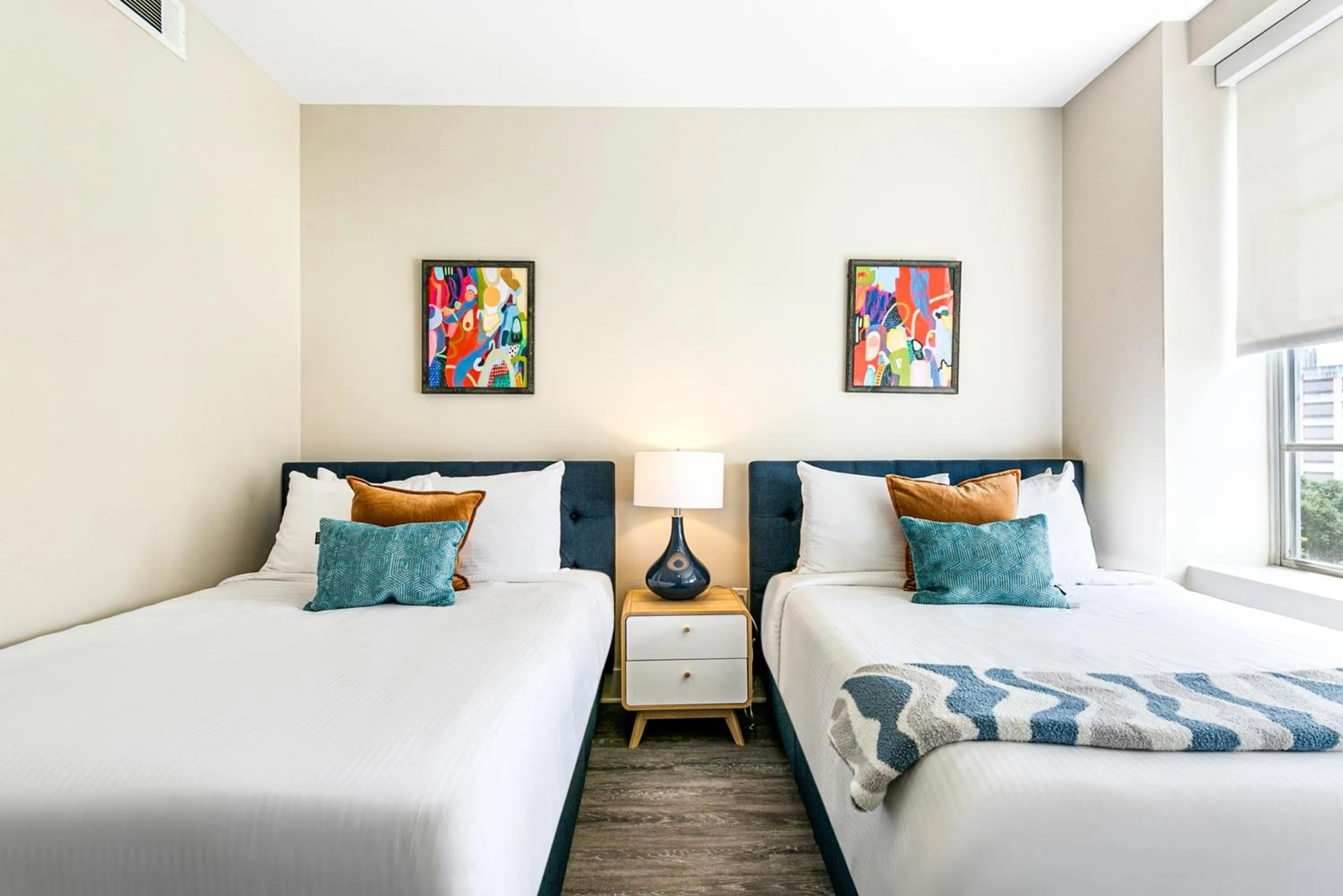 Bed in Spacious 4BR Luxury Condo Steps to French Quarter