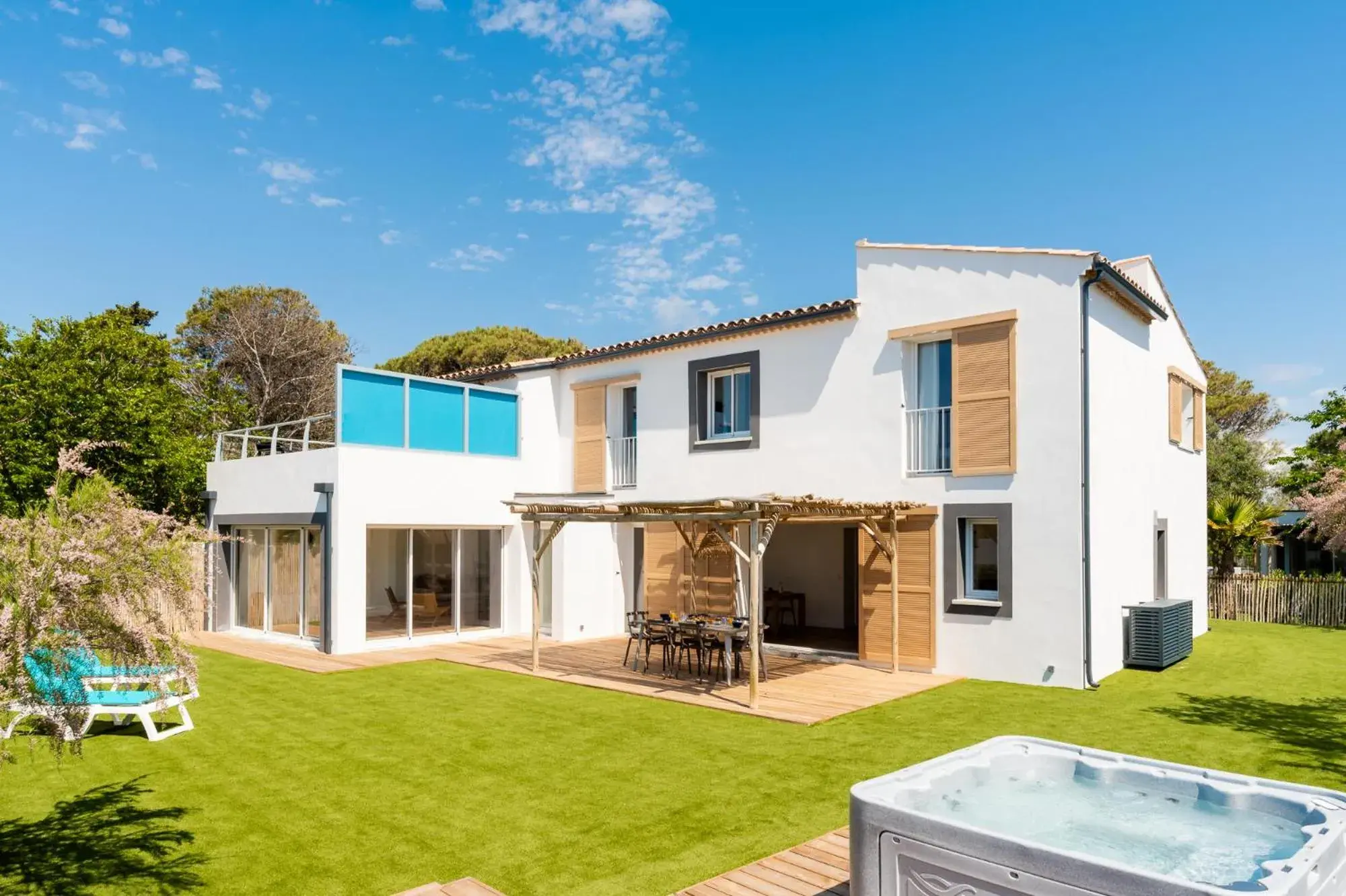 Superior Apartment in Mas Julia Superior Apartment in Mas Julia