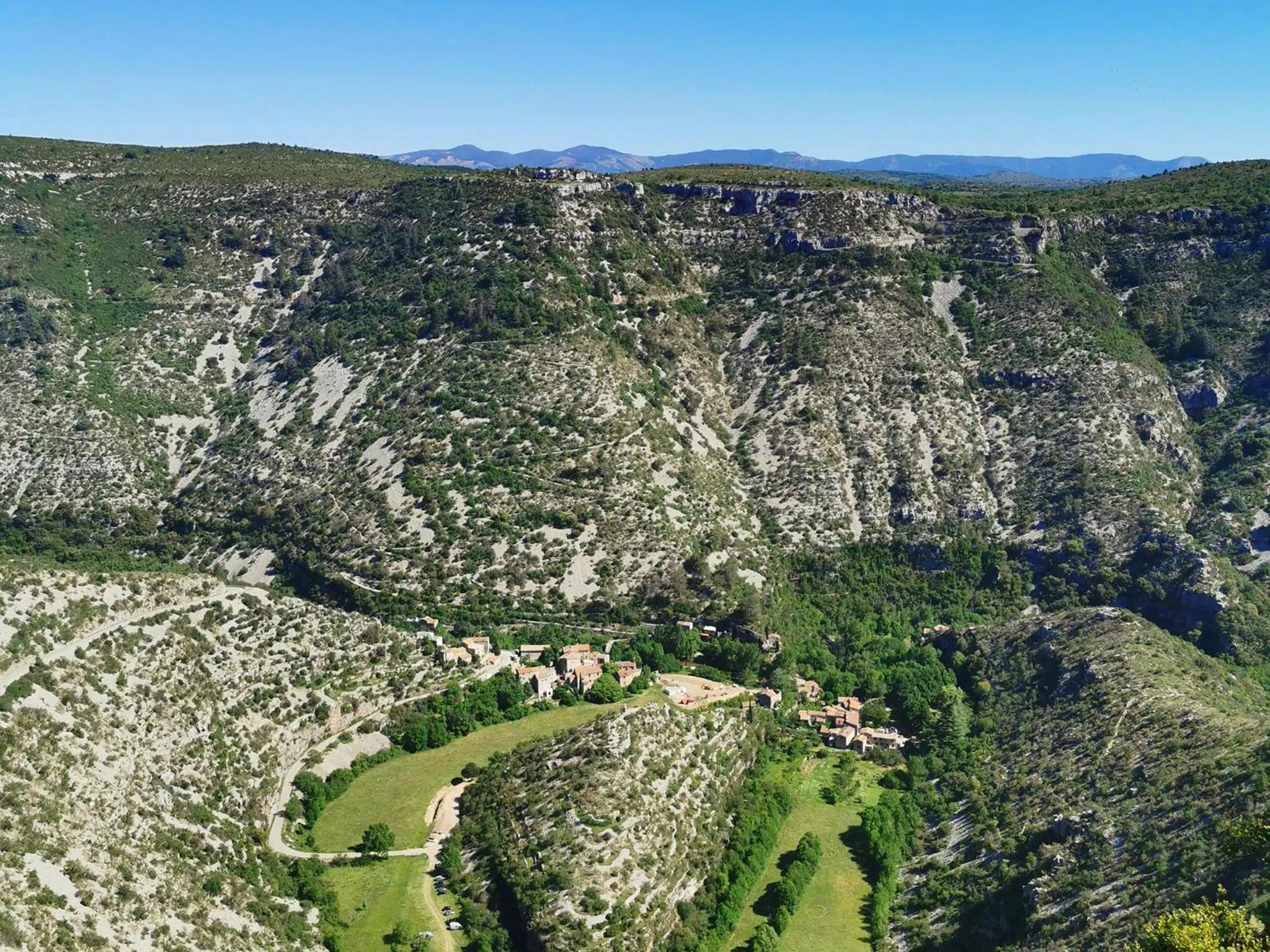 Neighbourhood in Mas Julia