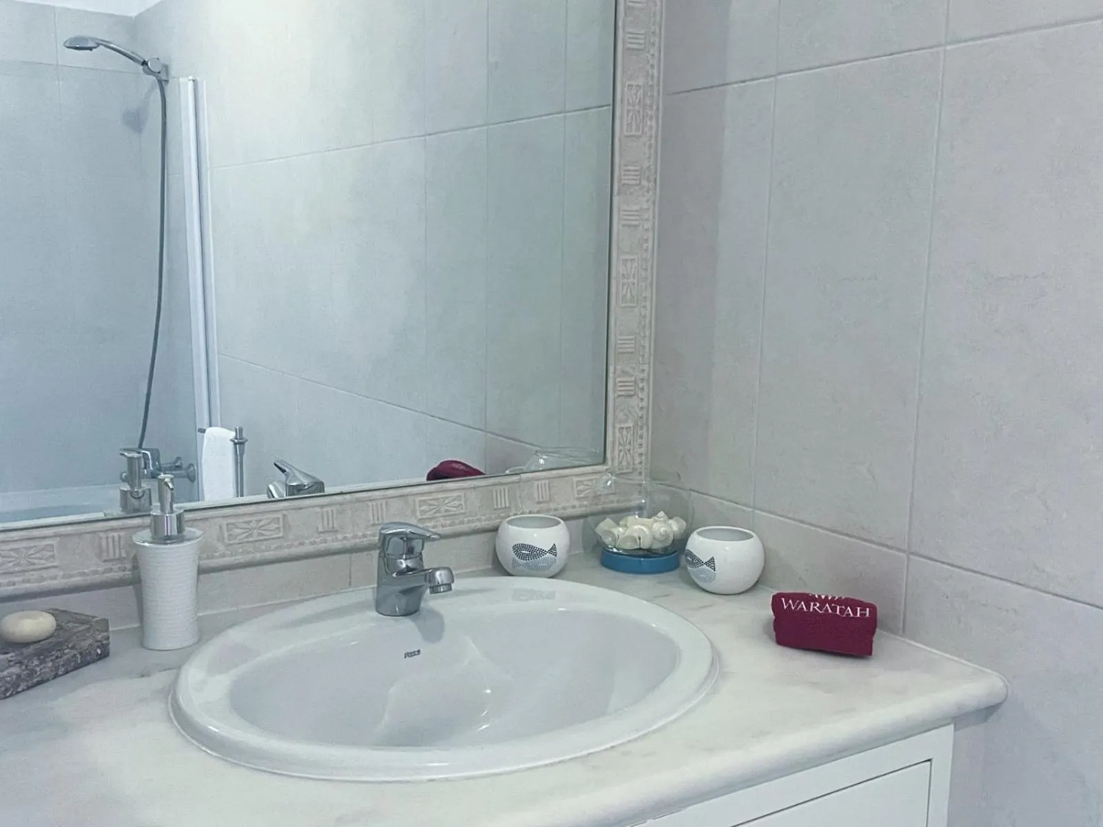 Bathroom in Beautiful apartment set in the heart of Quinta - Newly Refurbished