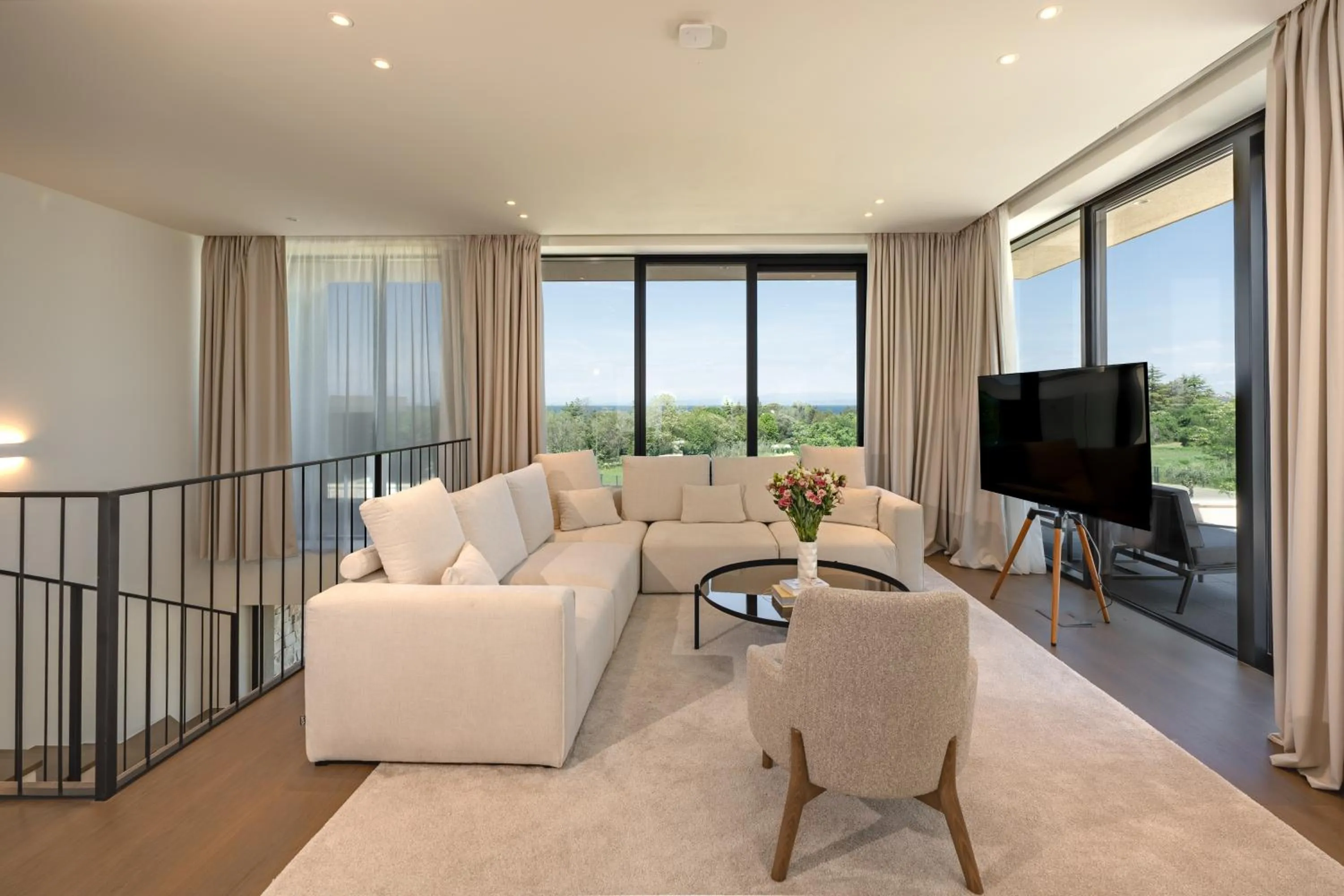 TV and multimedia in Petram Resort & Residences