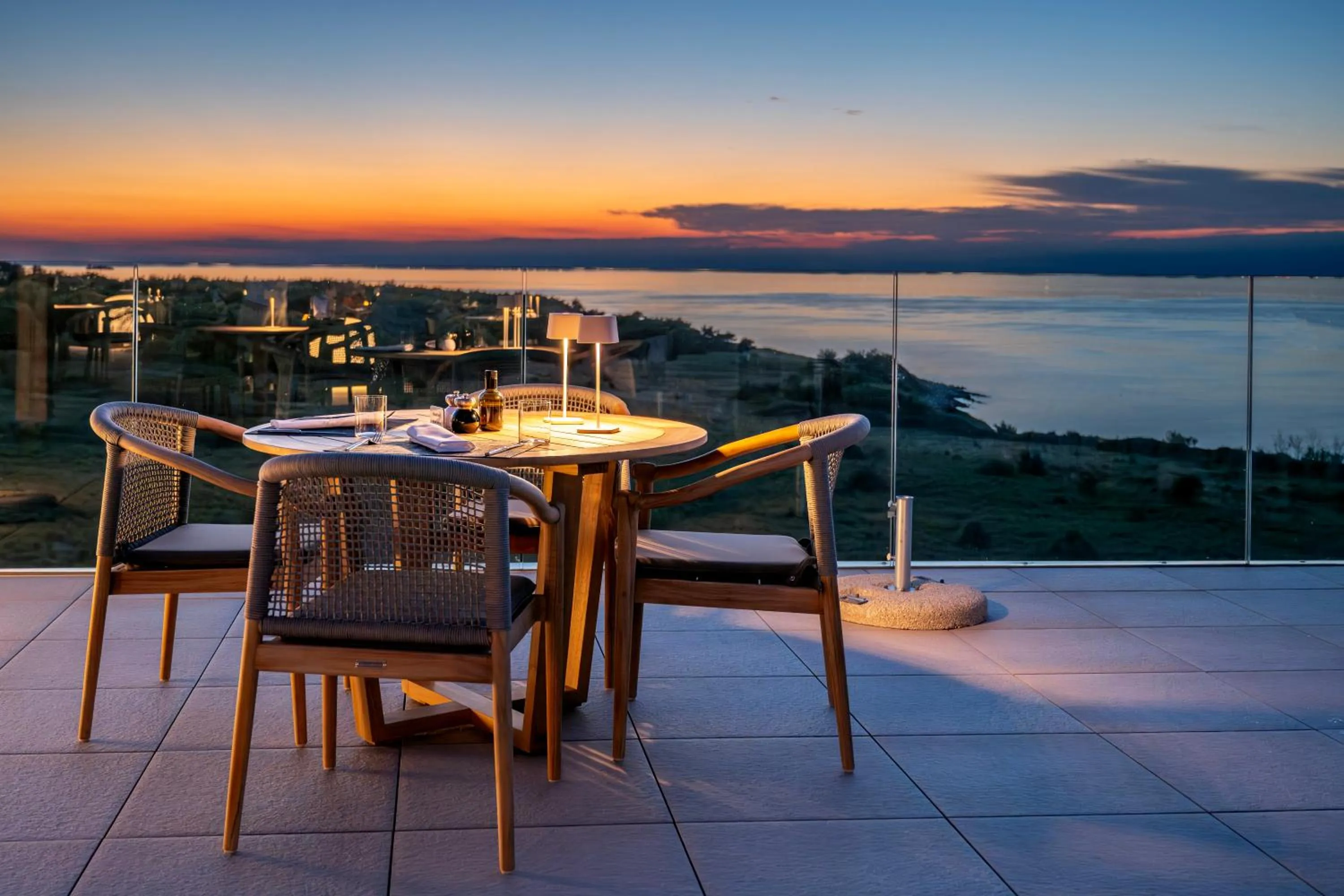 Restaurant/places to eat in Petram Resort & Residences