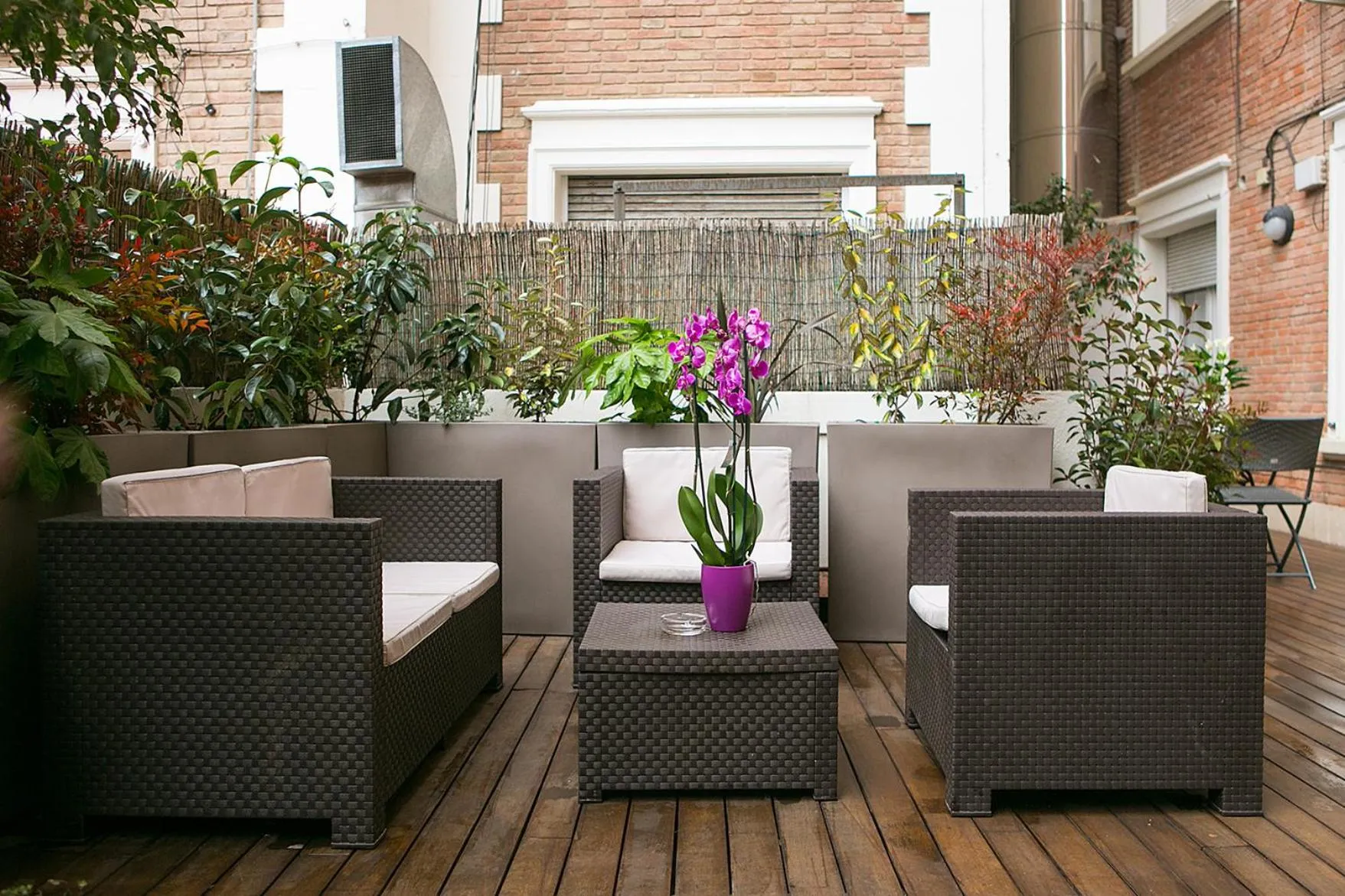 Patio in Blanc Guest House