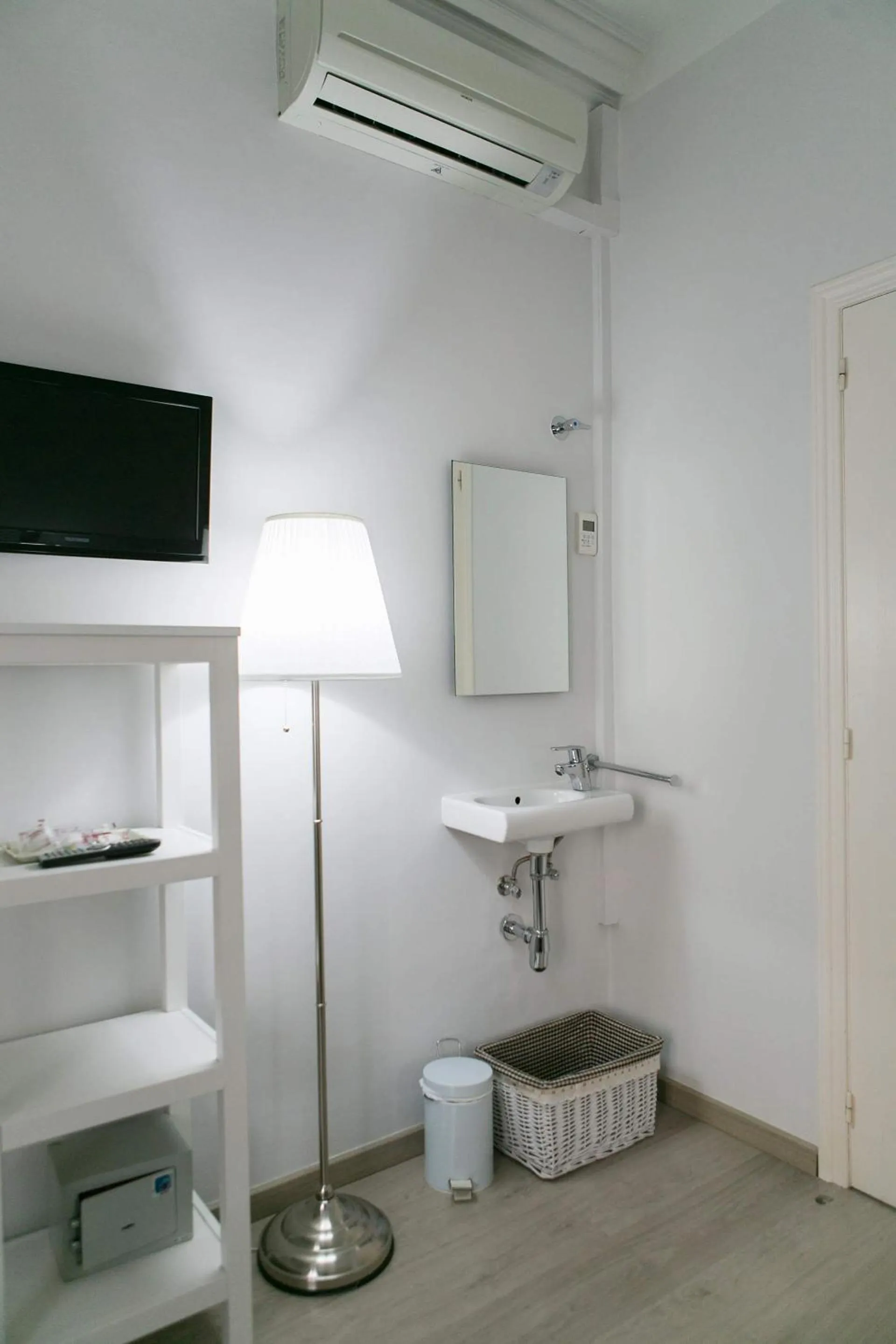 Bedroom in Blanc Guest House