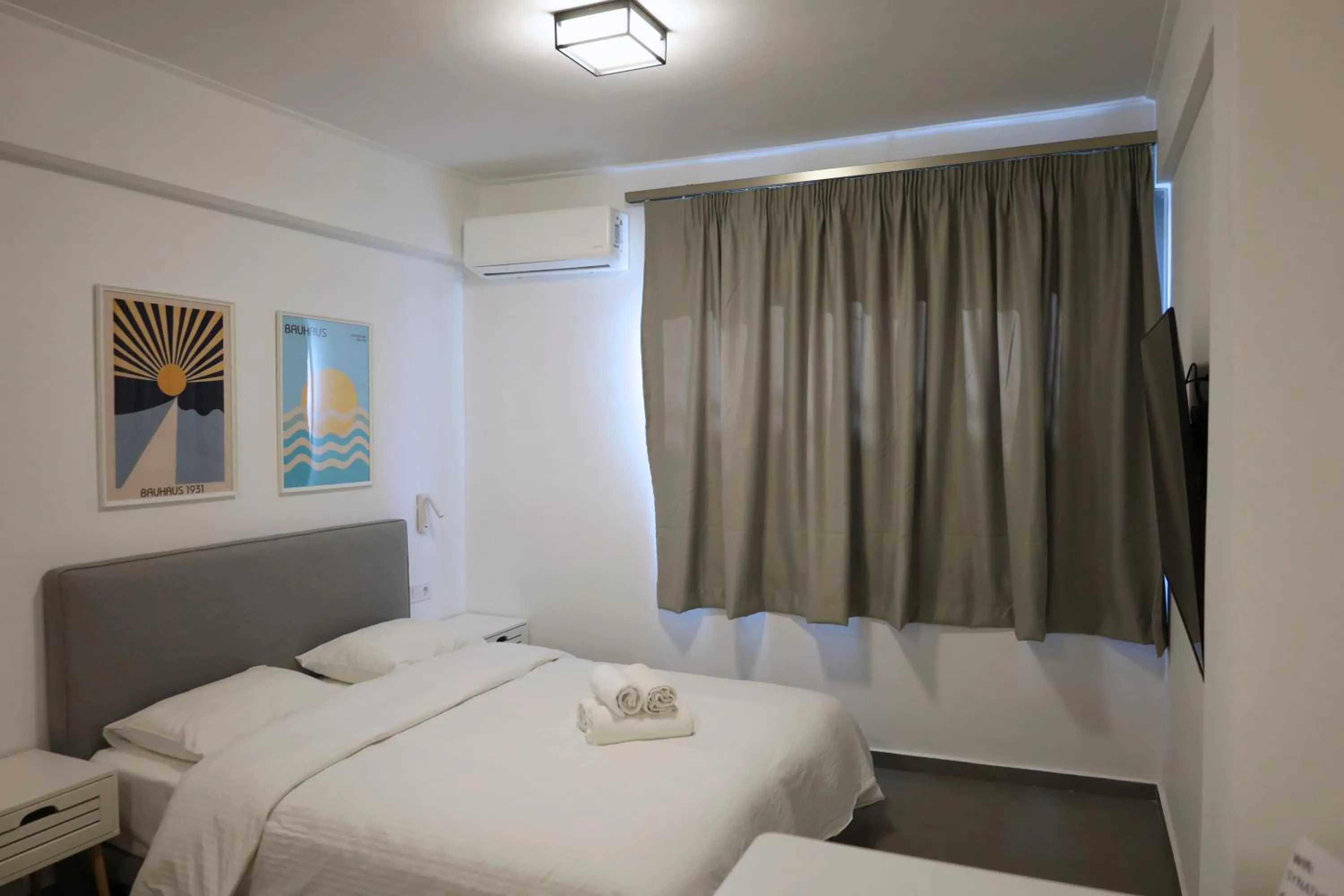 Bed in Synathens II - Apartments & Studios