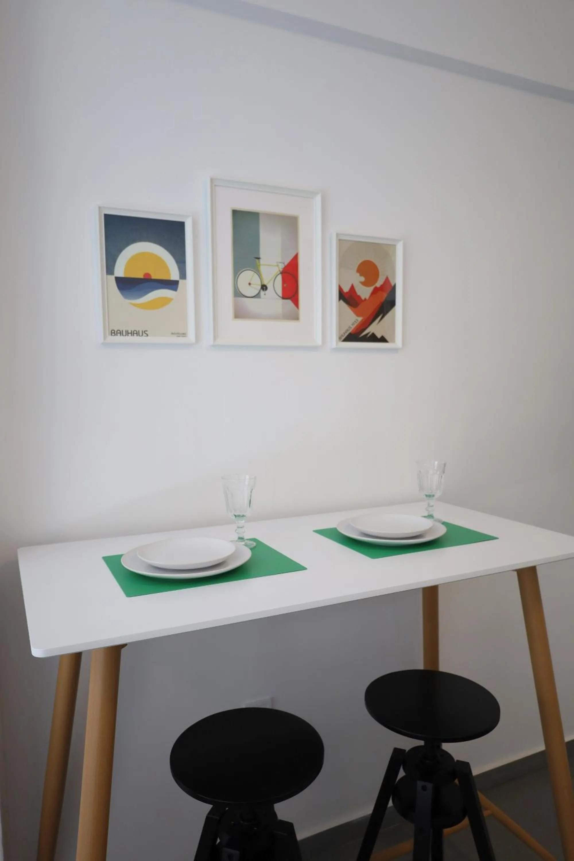 Food and drinks in Synathens II - Apartments & Studios