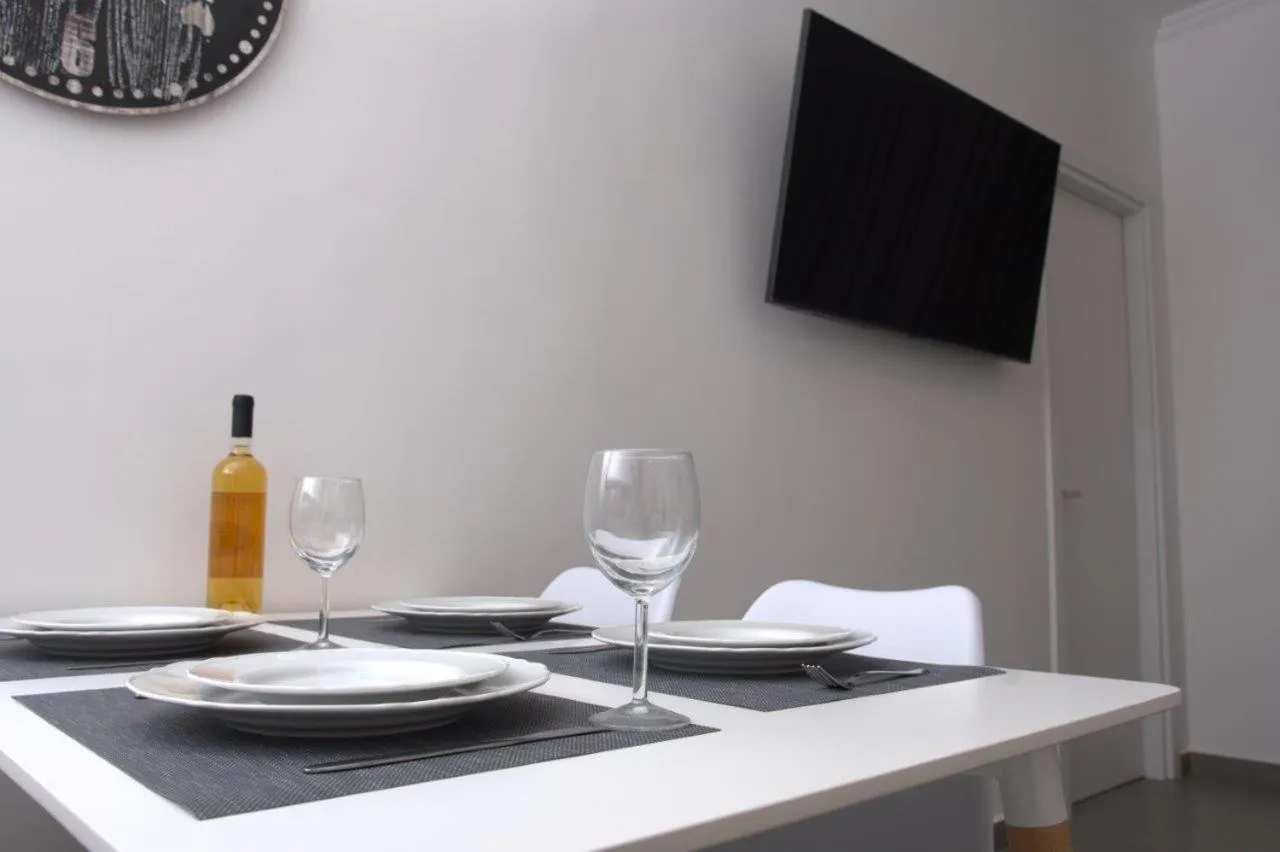 TV and multimedia in Synathens II - Apartments & Studios